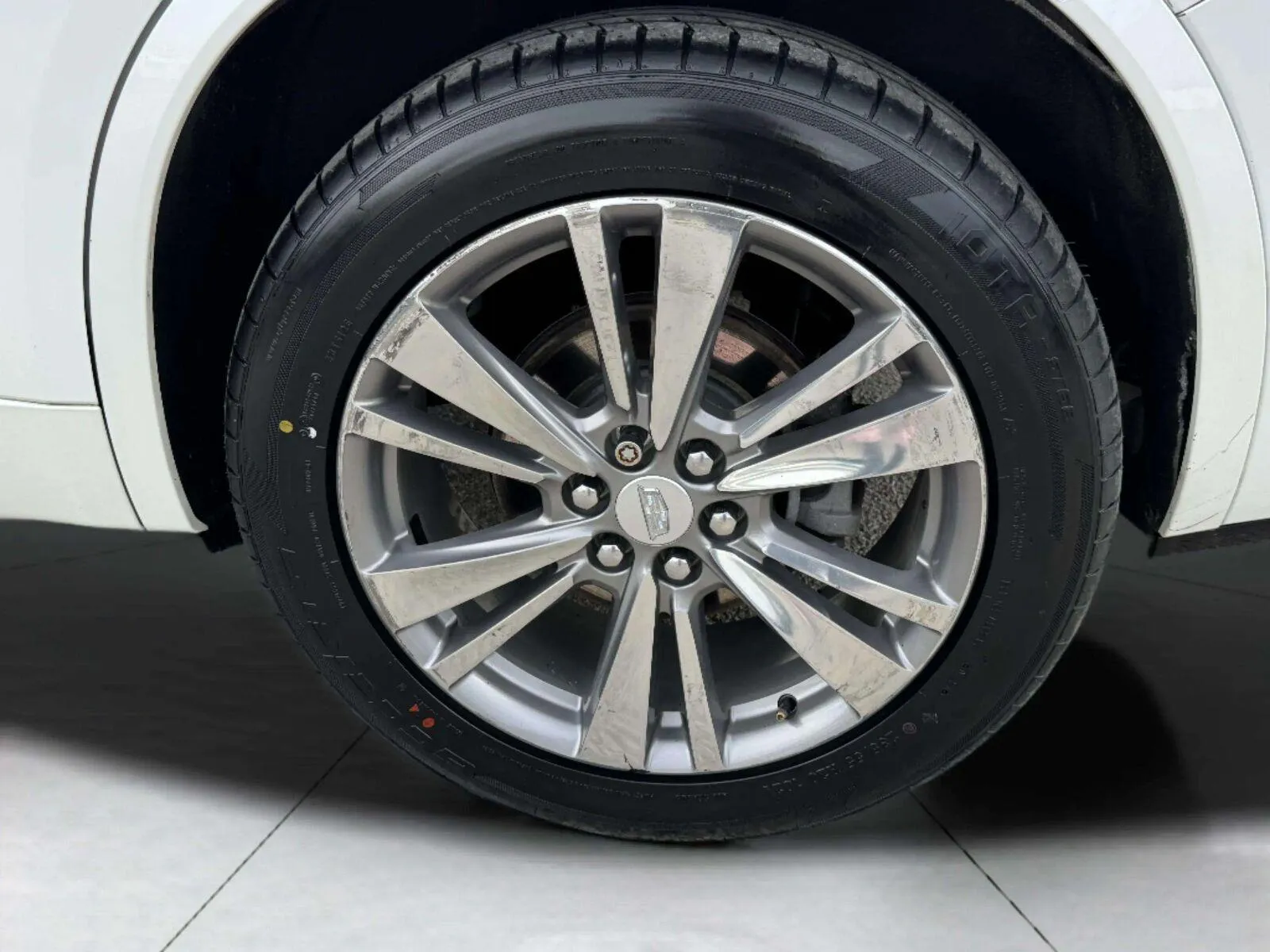 Cadillac XT6 photo 45
