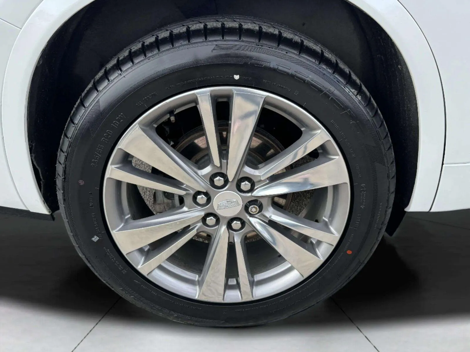 Cadillac XT6 photo 46