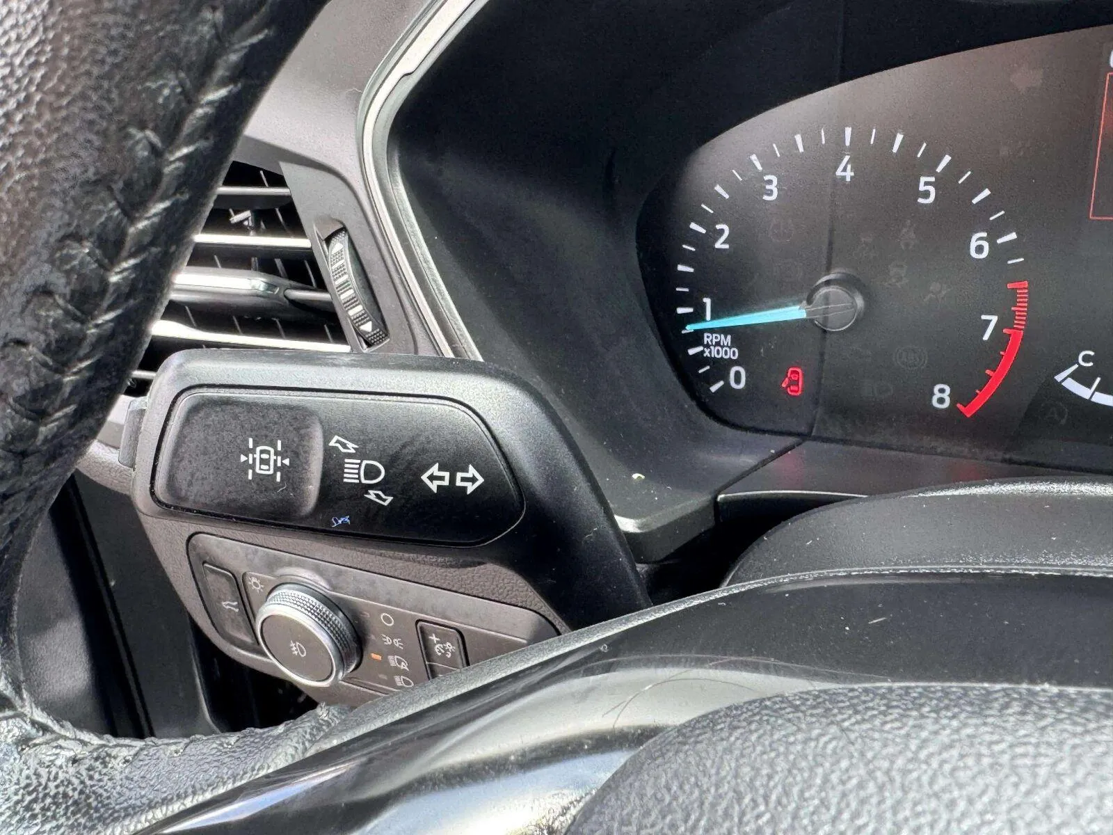 Ford Escape photo 21