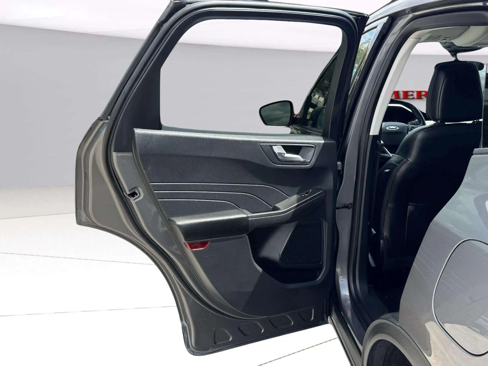 Ford Escape photo 30