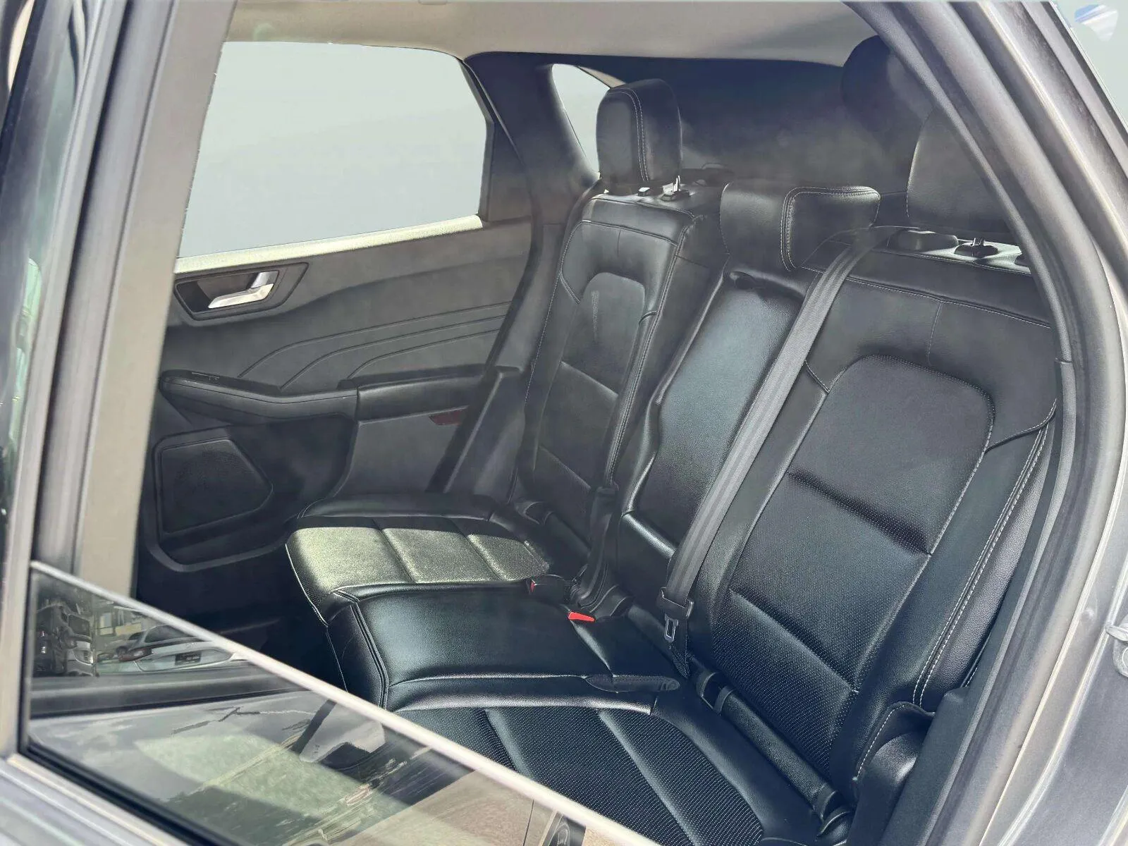 Ford Escape photo 32