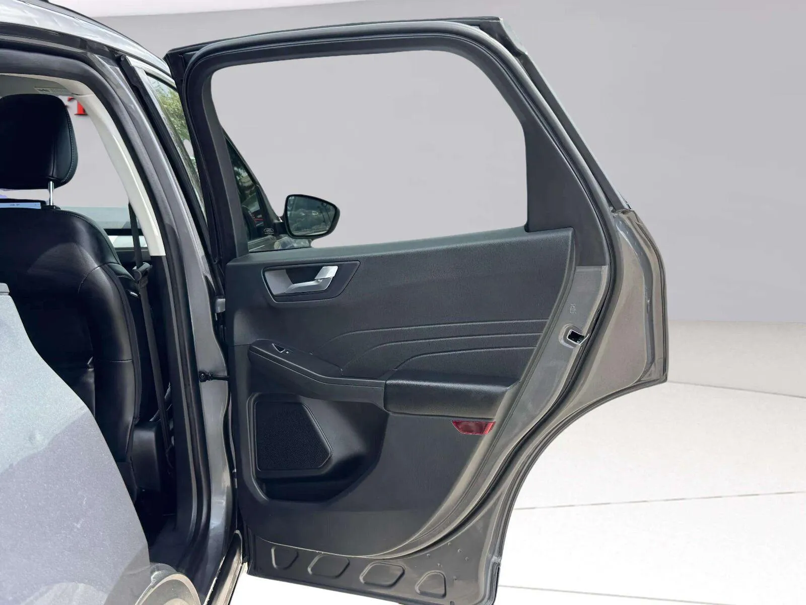 Ford Escape photo 34