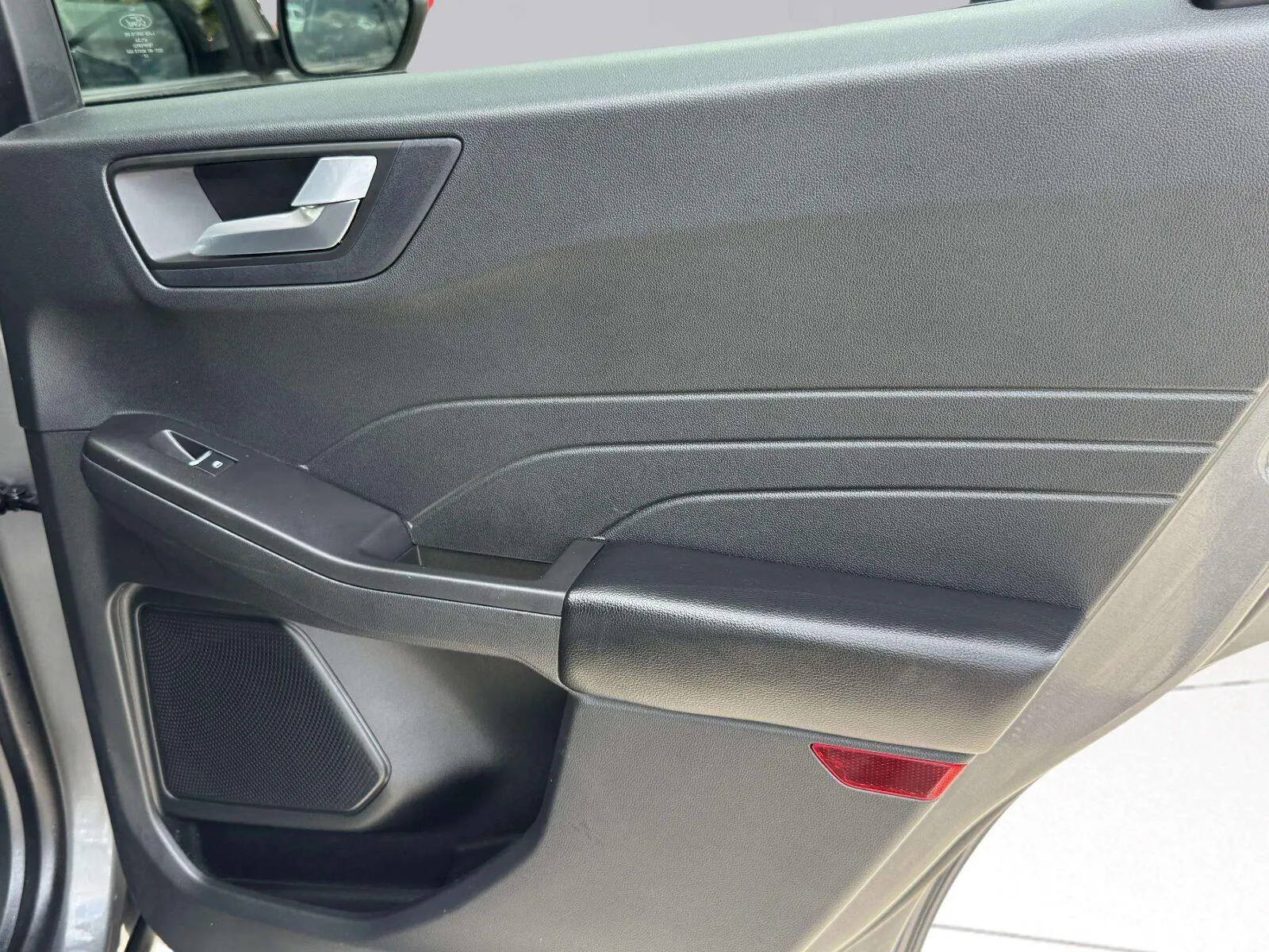 Ford Escape photo 35