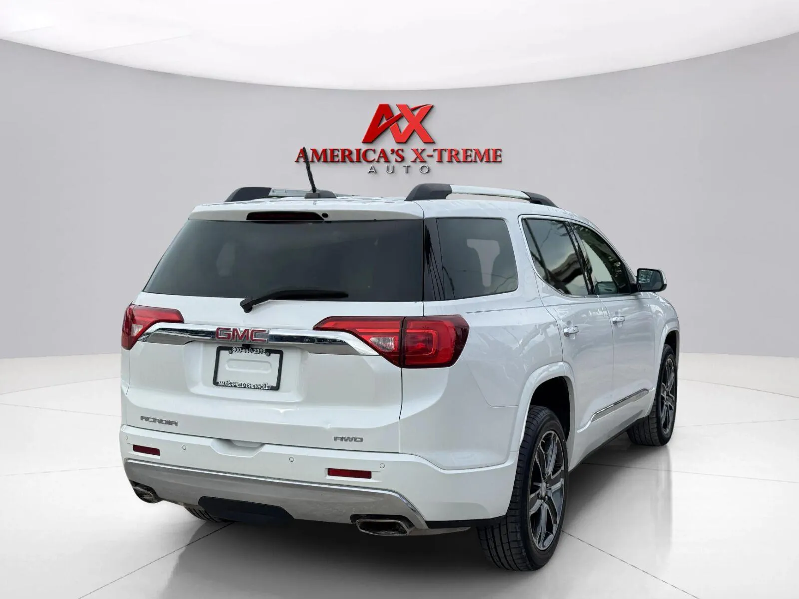 GMC Acadia photo 6