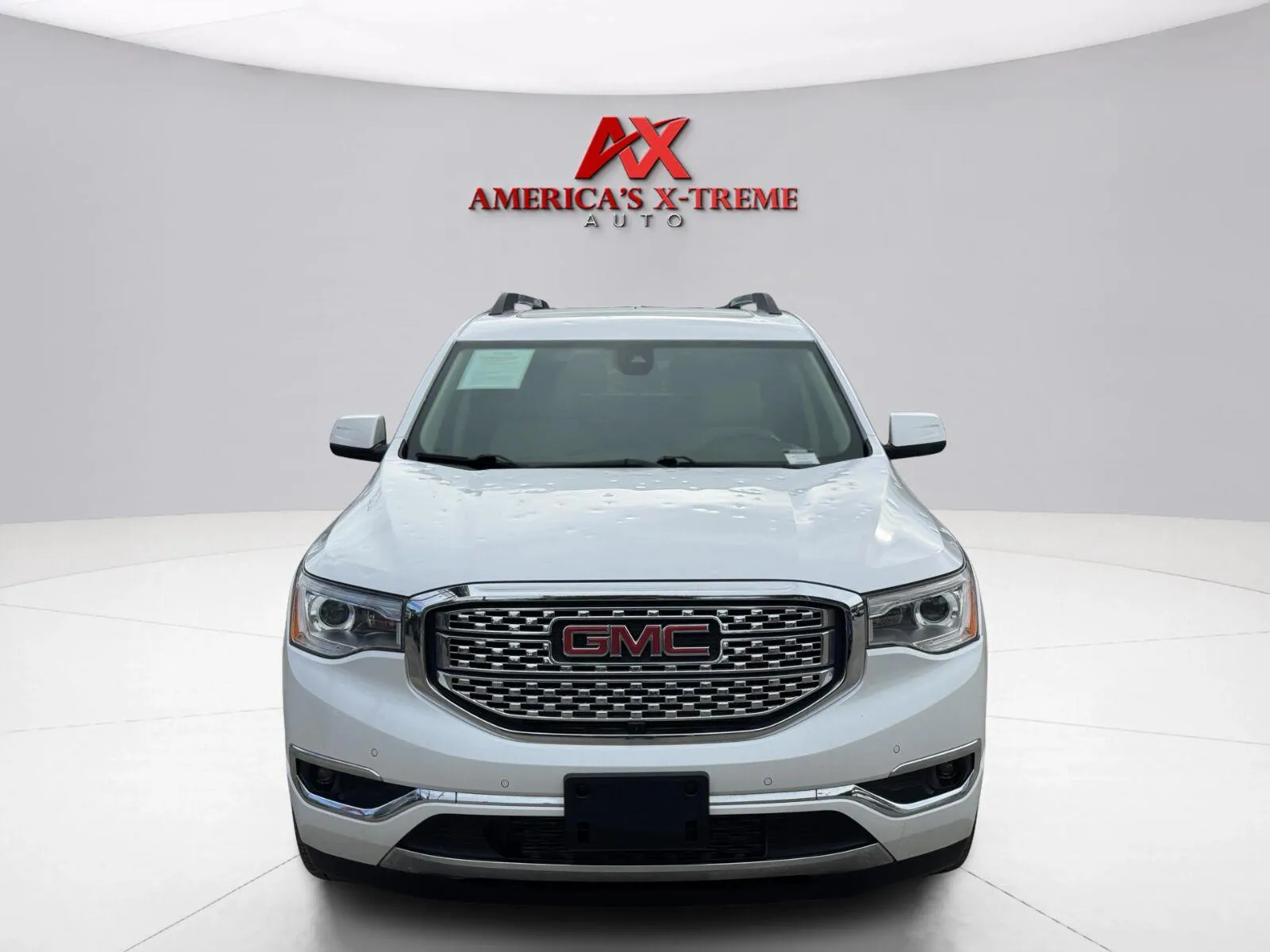 GMC Acadia photo 9