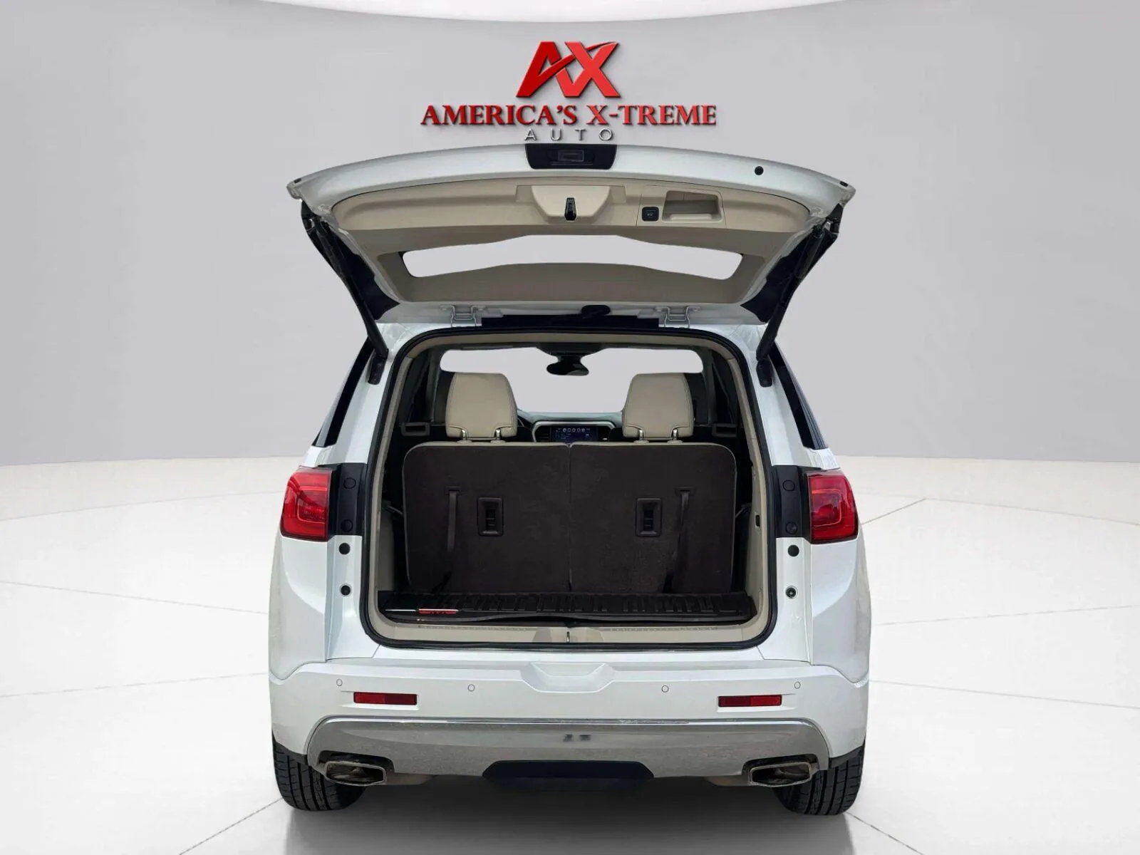 GMC Acadia photo 47