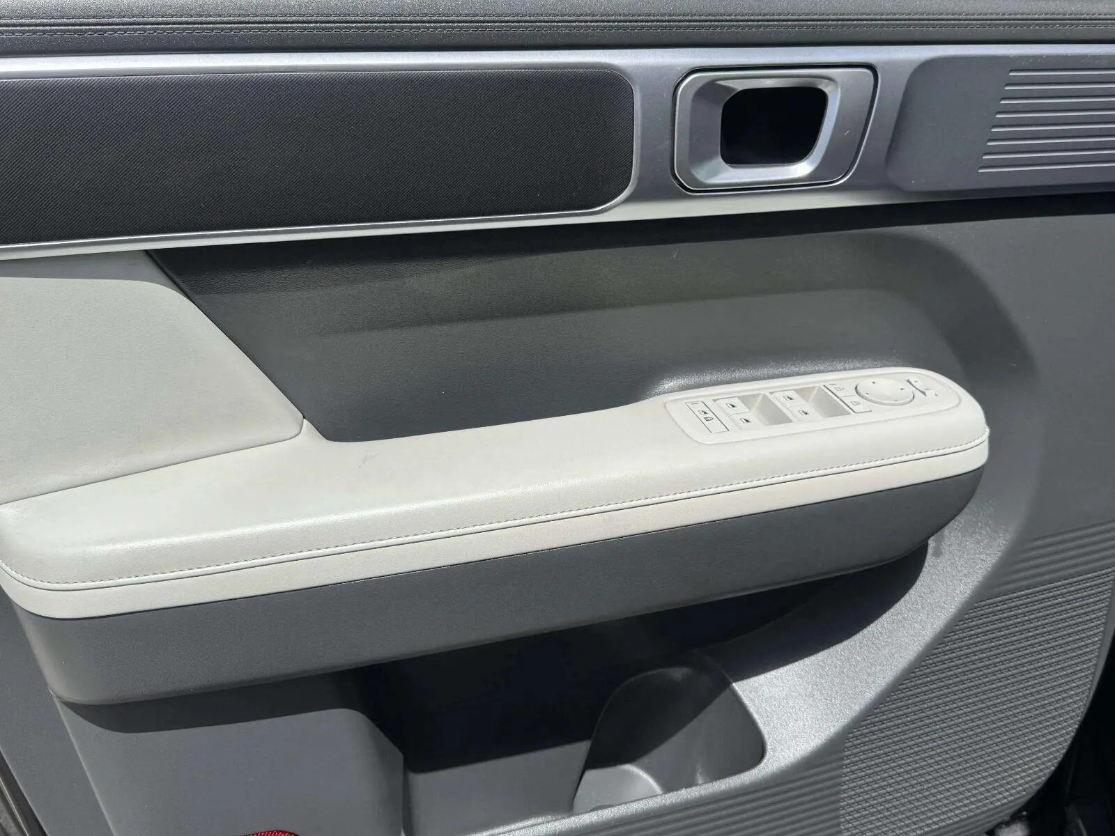 Hyundai Santa Fe photo 16