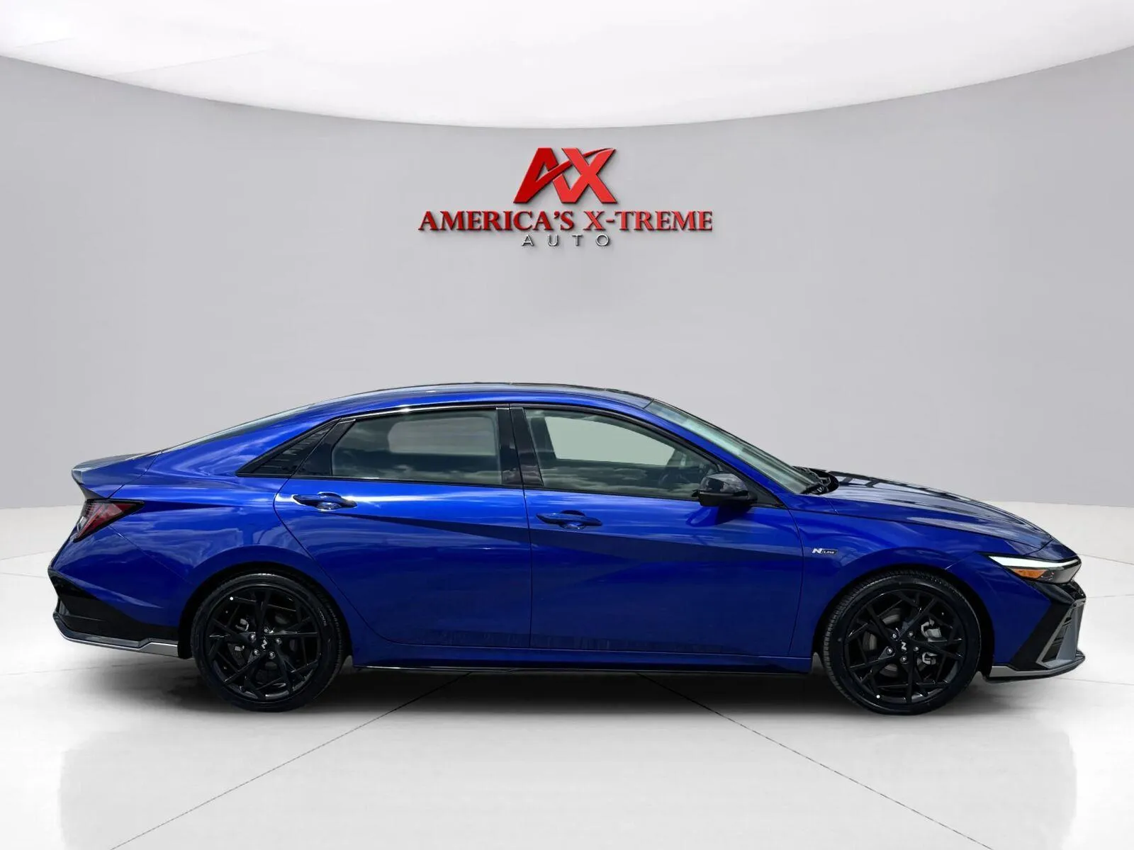 Hyundai Elantra photo 7