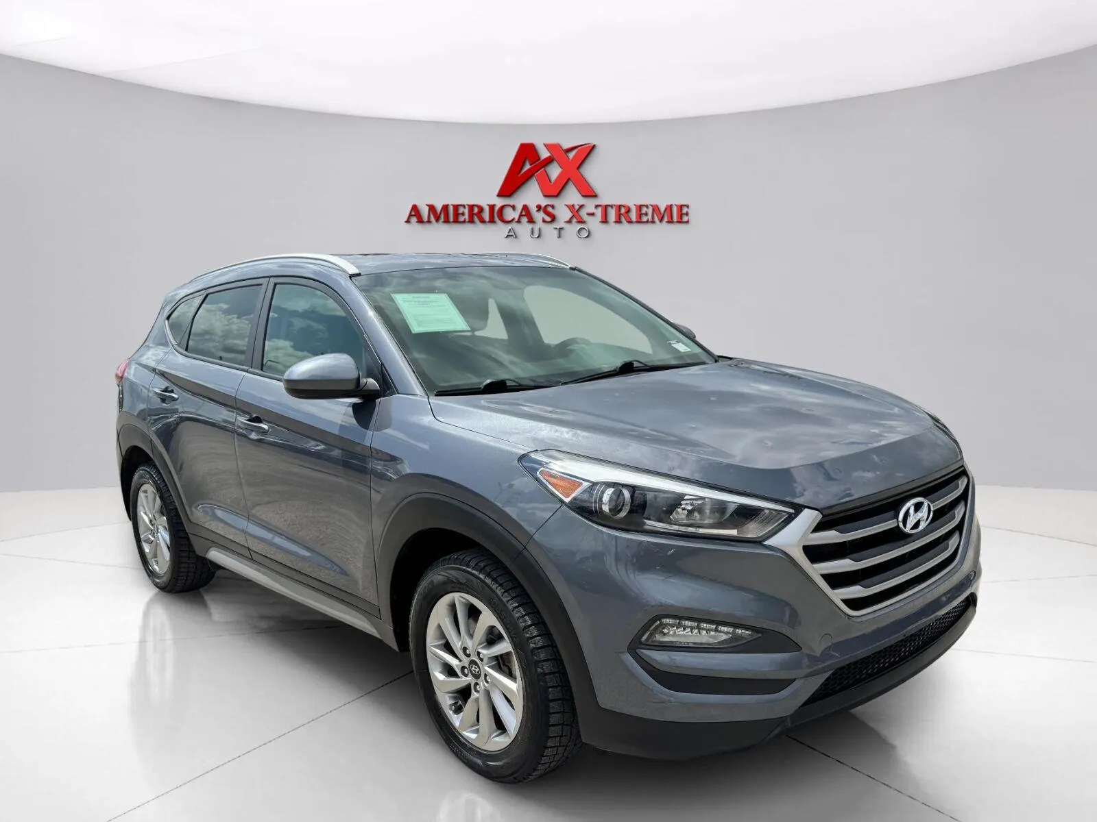 Hyundai Tucson photo 8