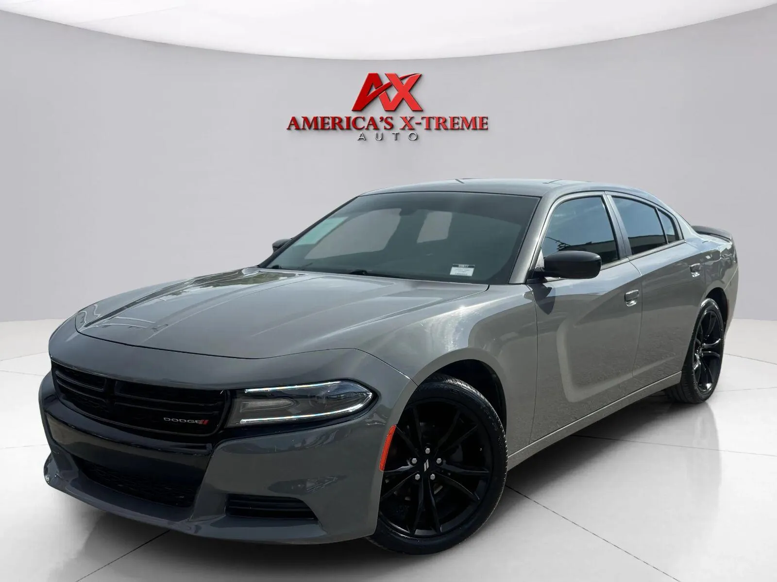 Gray 2018 Dodge Charger SXT for sale in Houston, TX