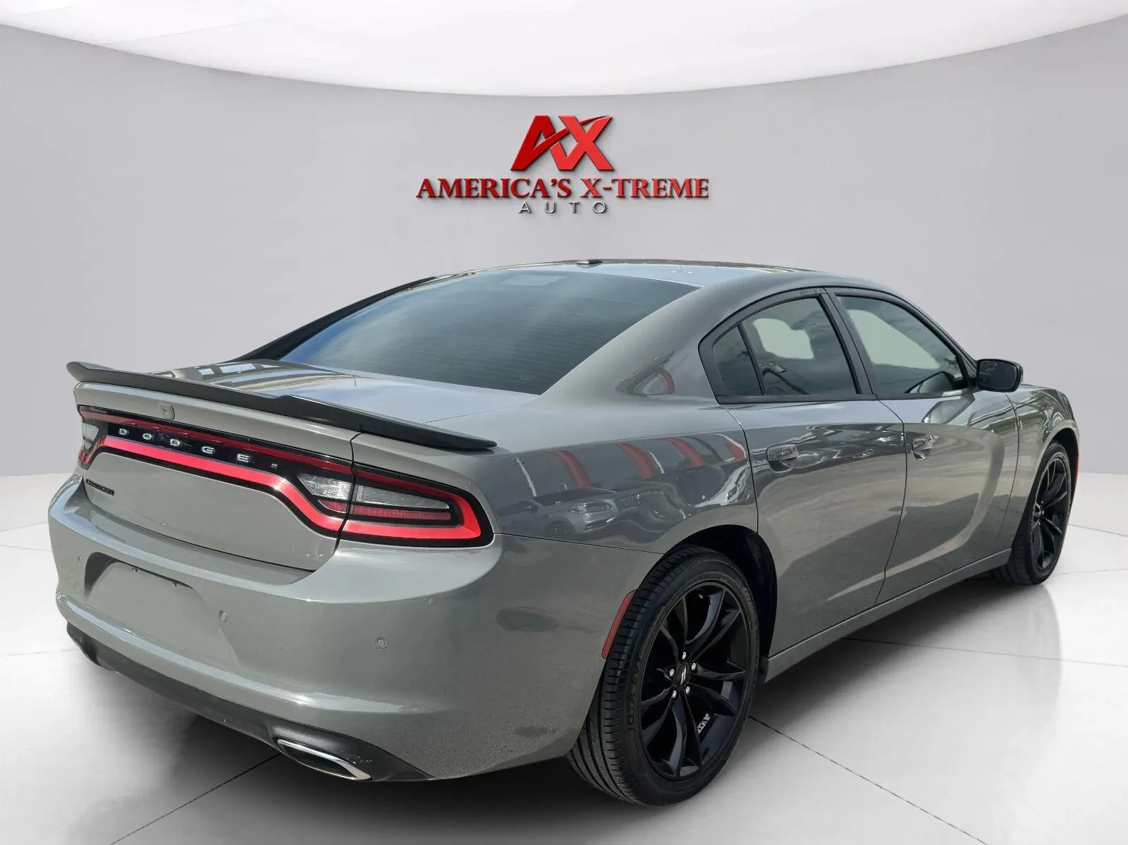 Dodge Charger photo 6