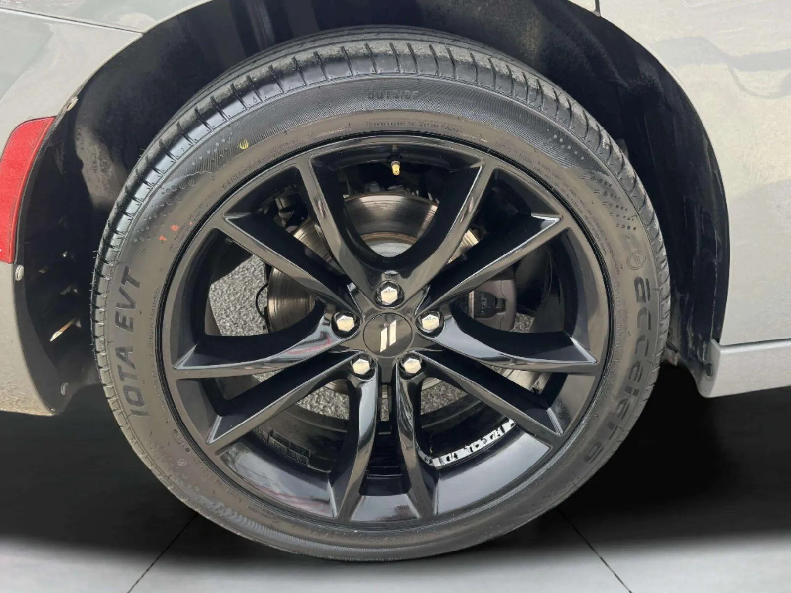 Dodge Charger photo 46