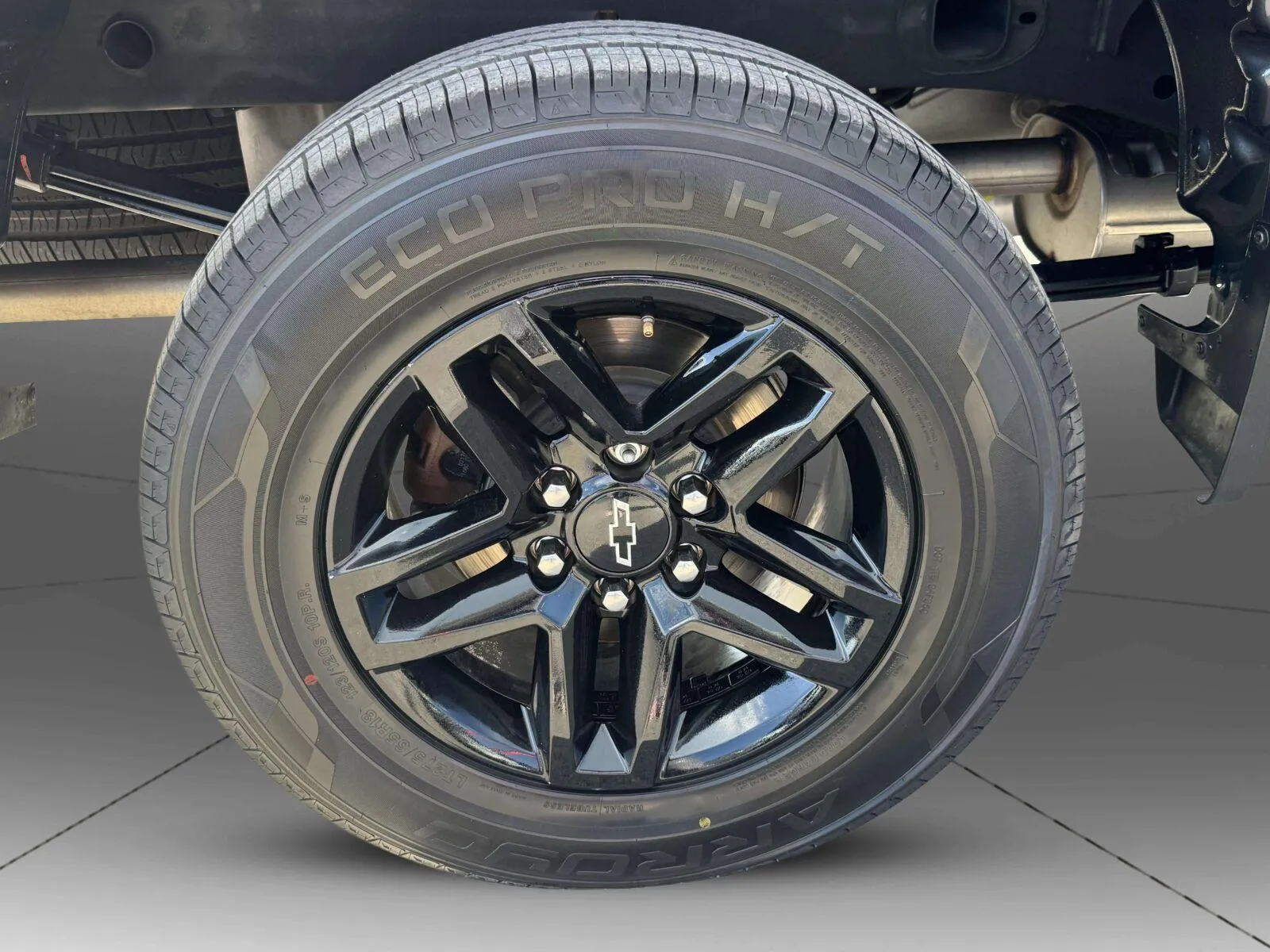 Chevrolet Silverado photo 46