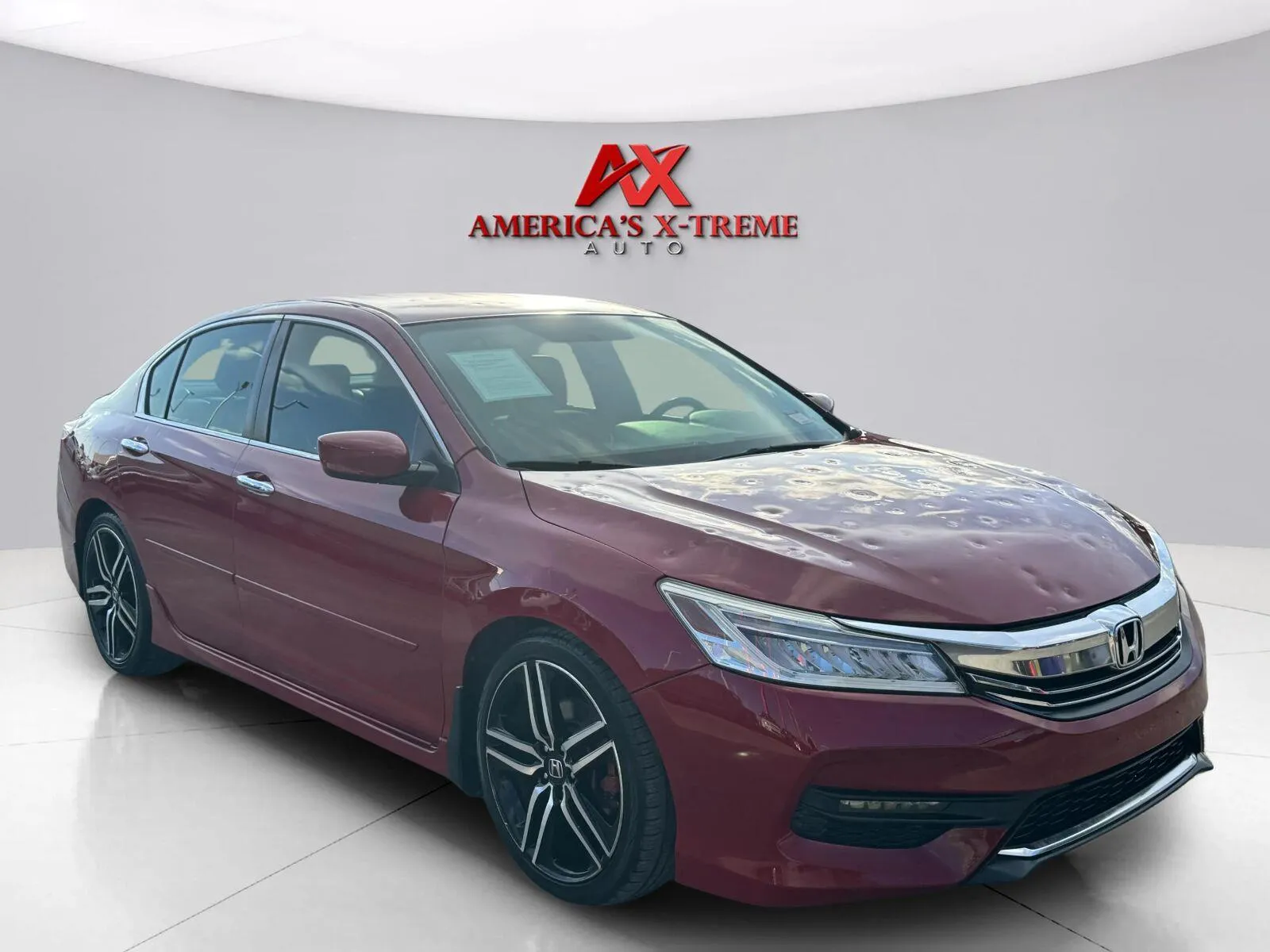Honda Accord photo 8