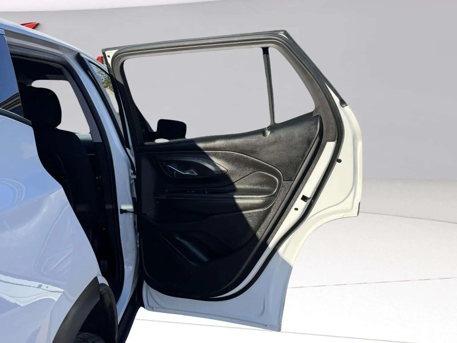 GMC Terrain photo 32