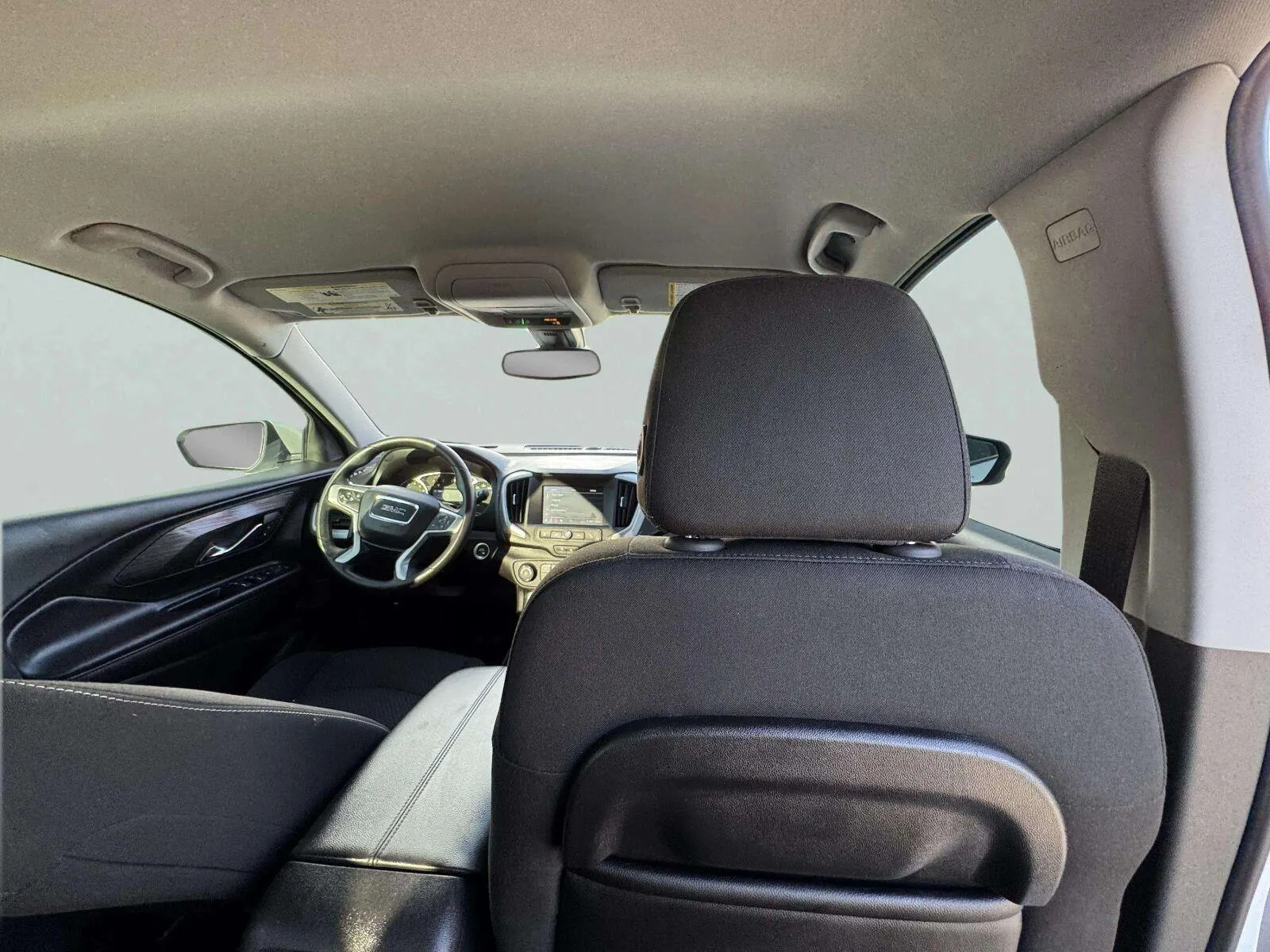 GMC Terrain photo 35