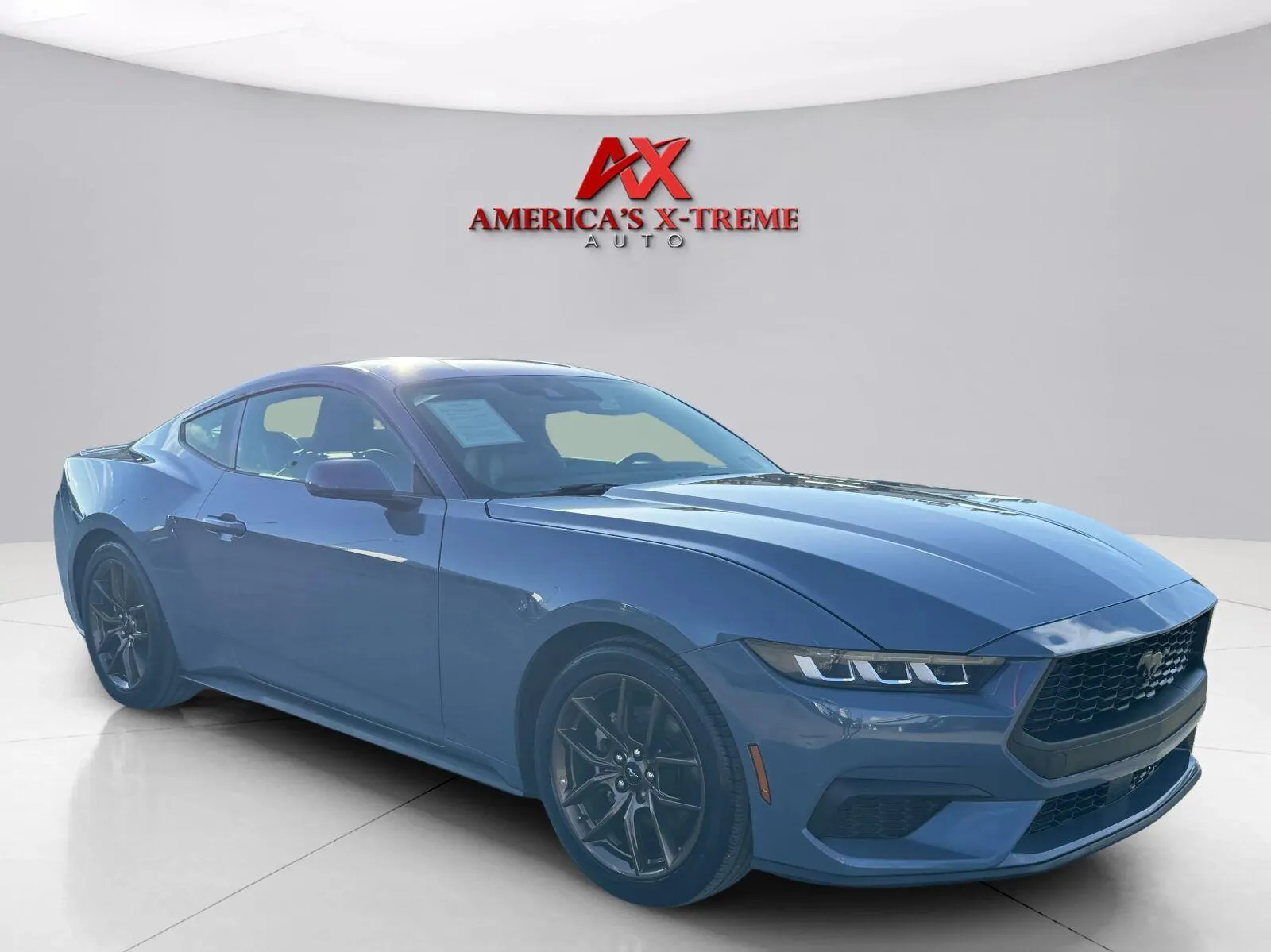 Ford Mustang photo 8