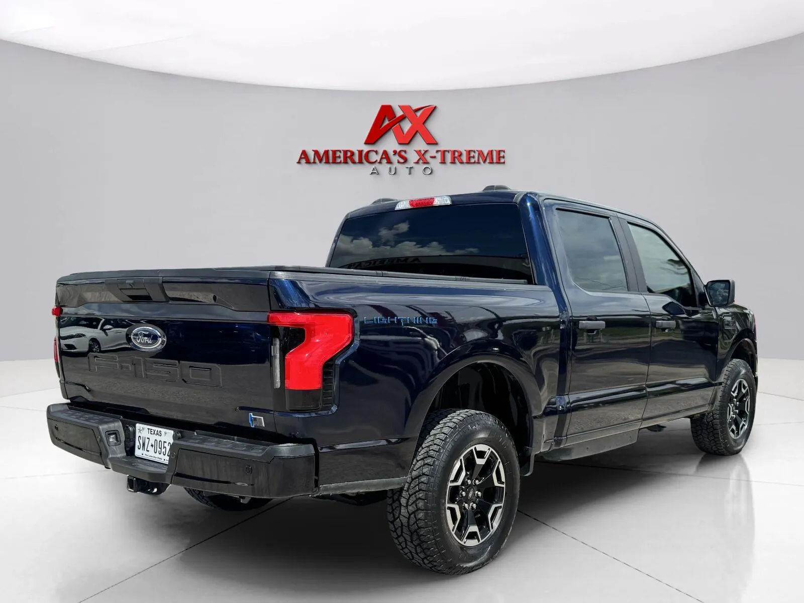 Ford F-150 photo 6