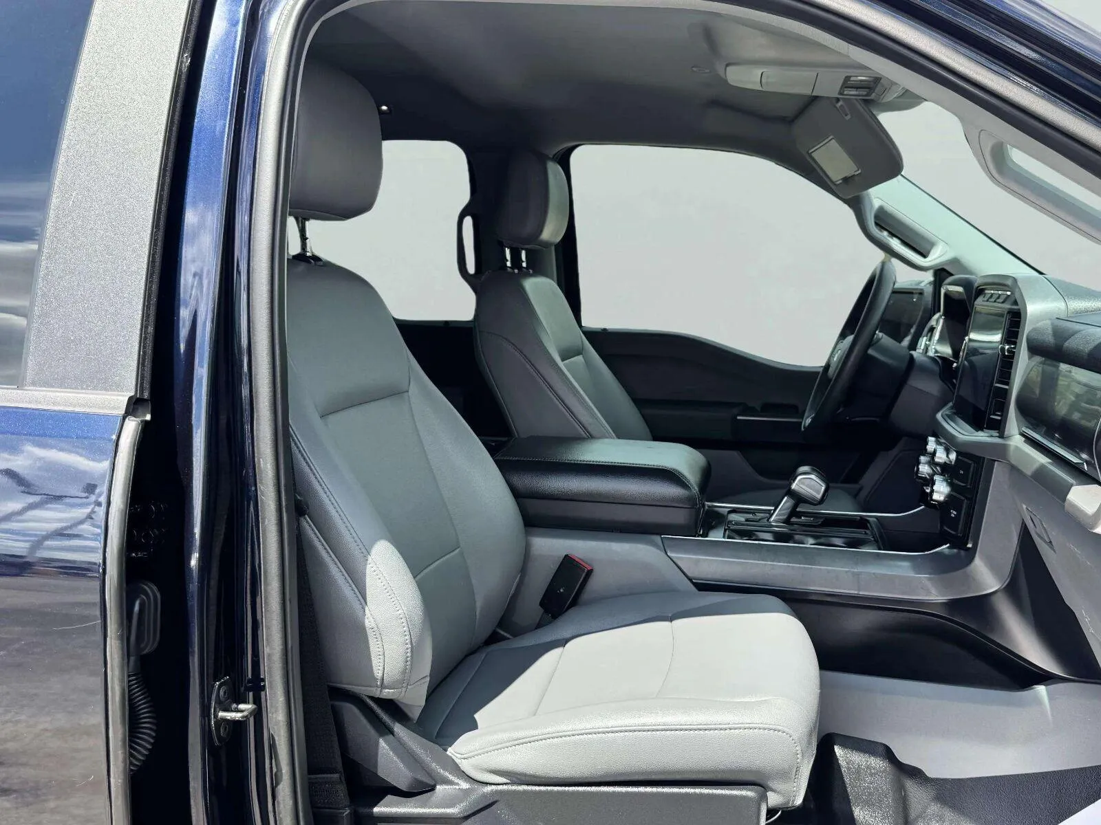 Ford F-150 photo 30