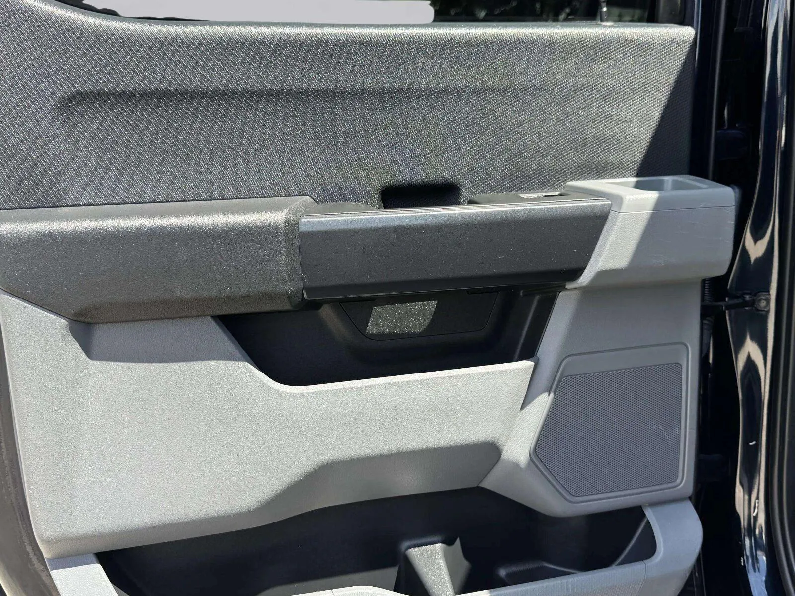 Ford F-150 photo 40