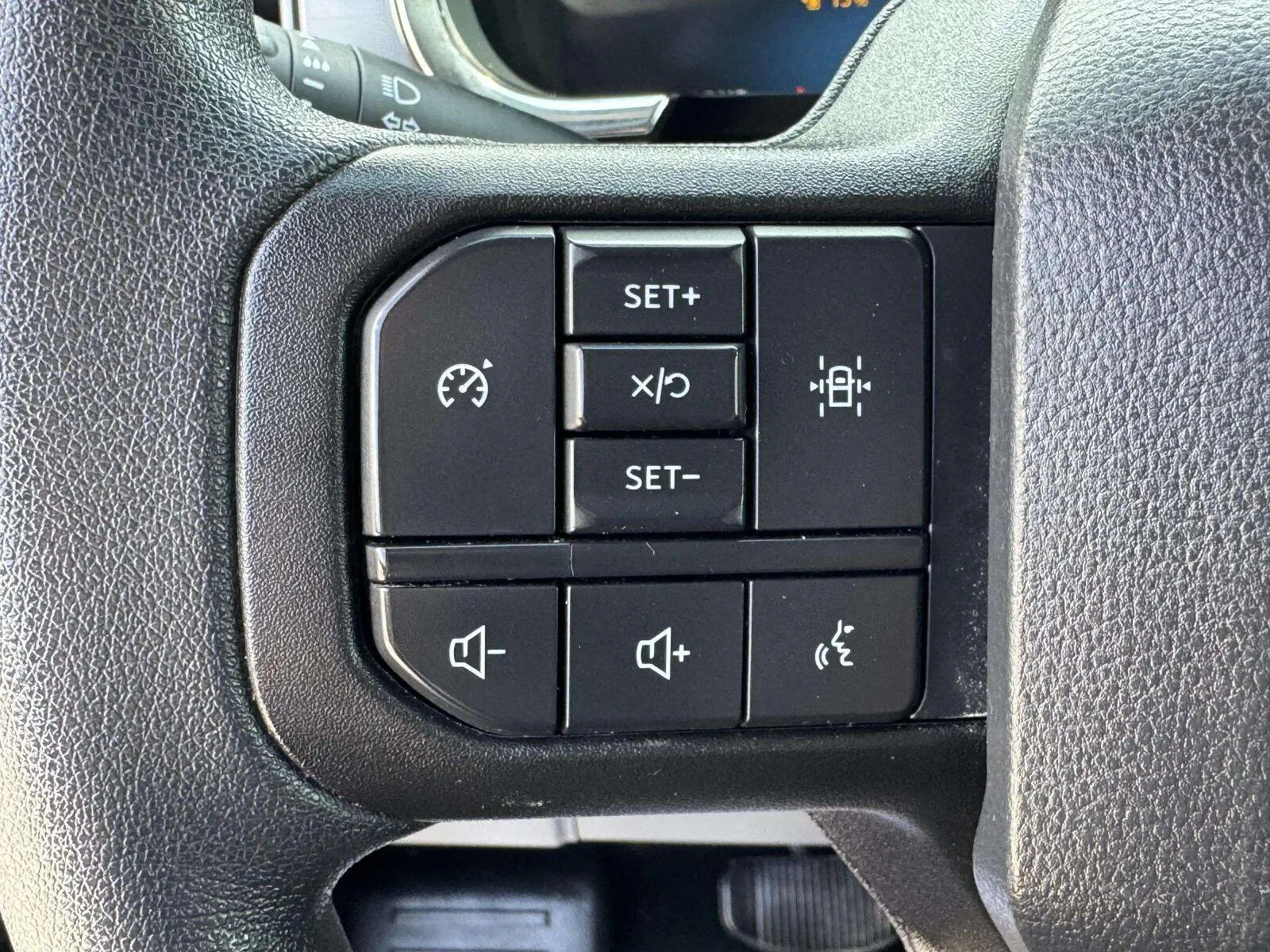 Ford F-150 photo 19