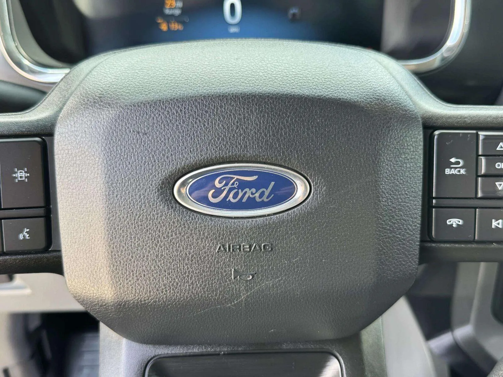 Ford F-150 photo 21