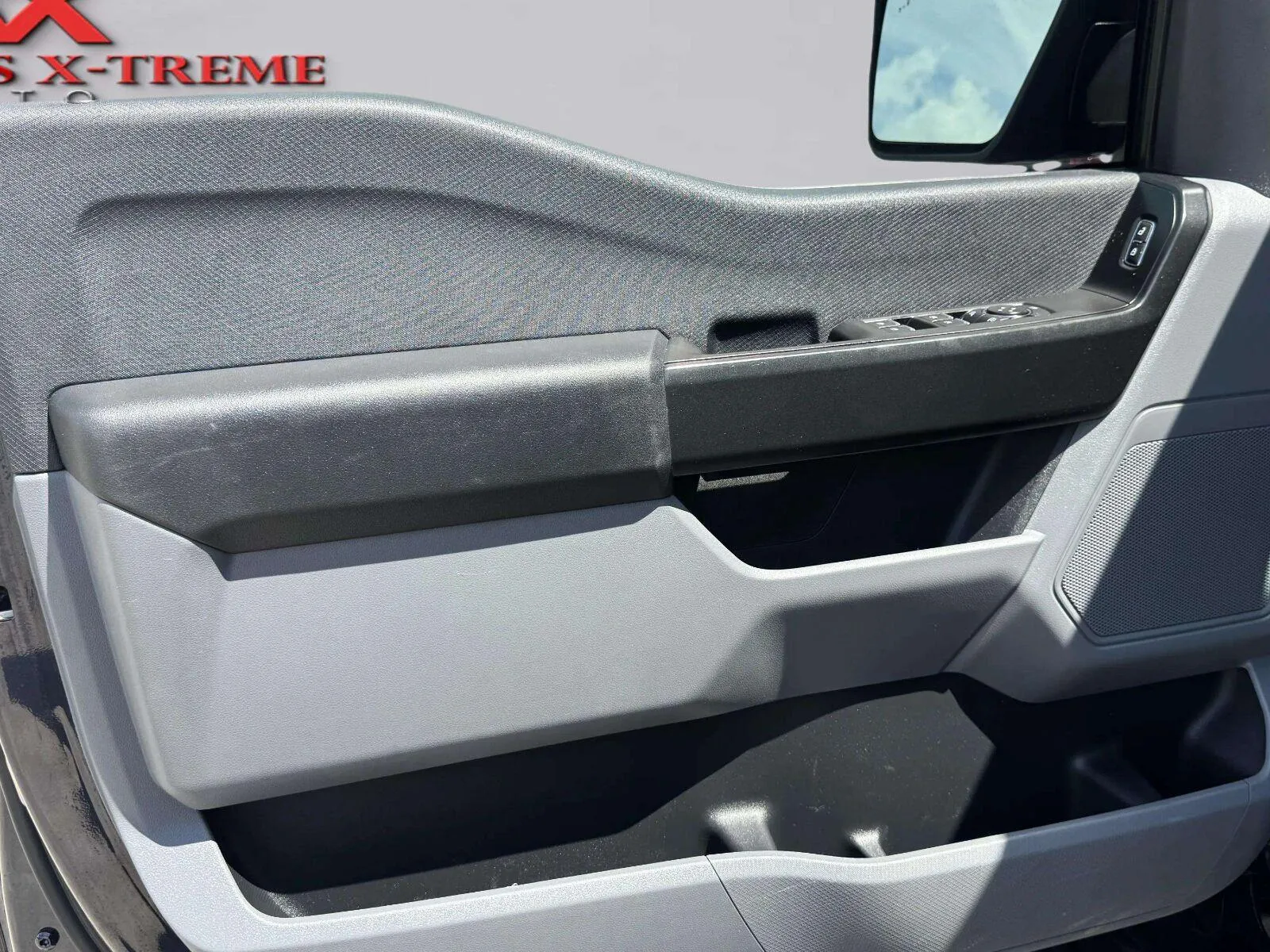 Ford F-150 photo 41