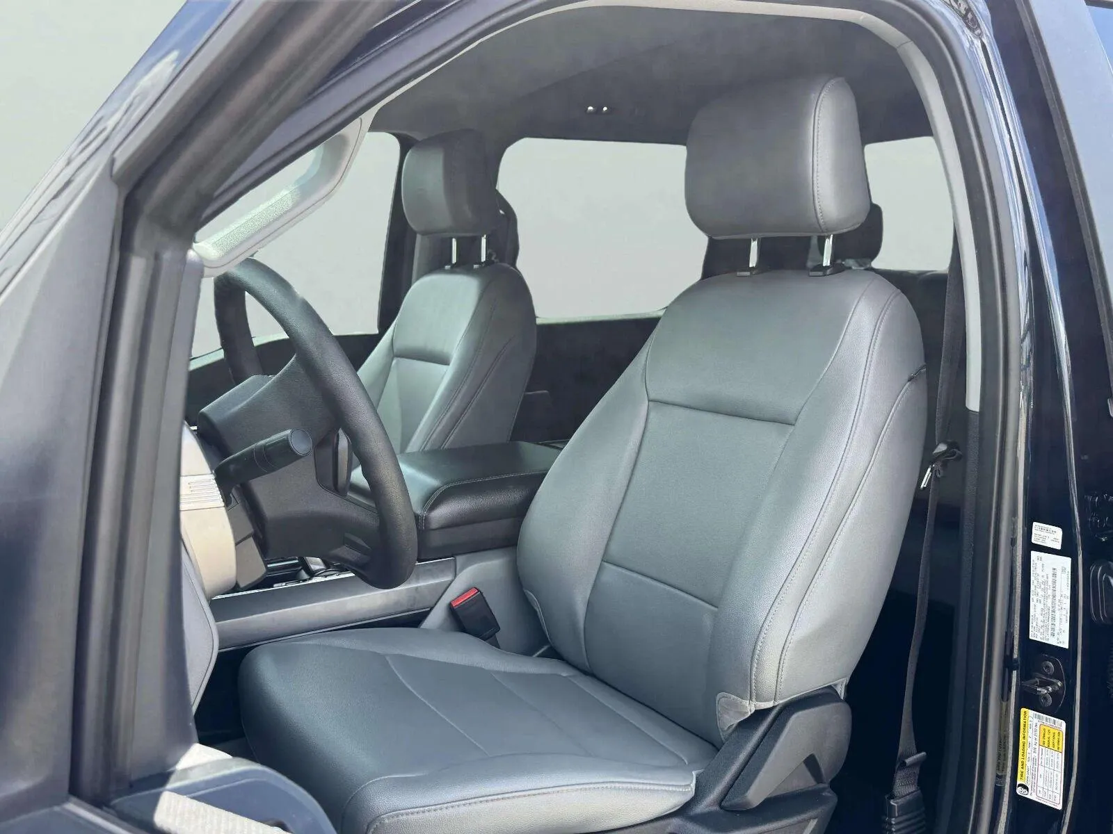 Ford F-150 photo 16
