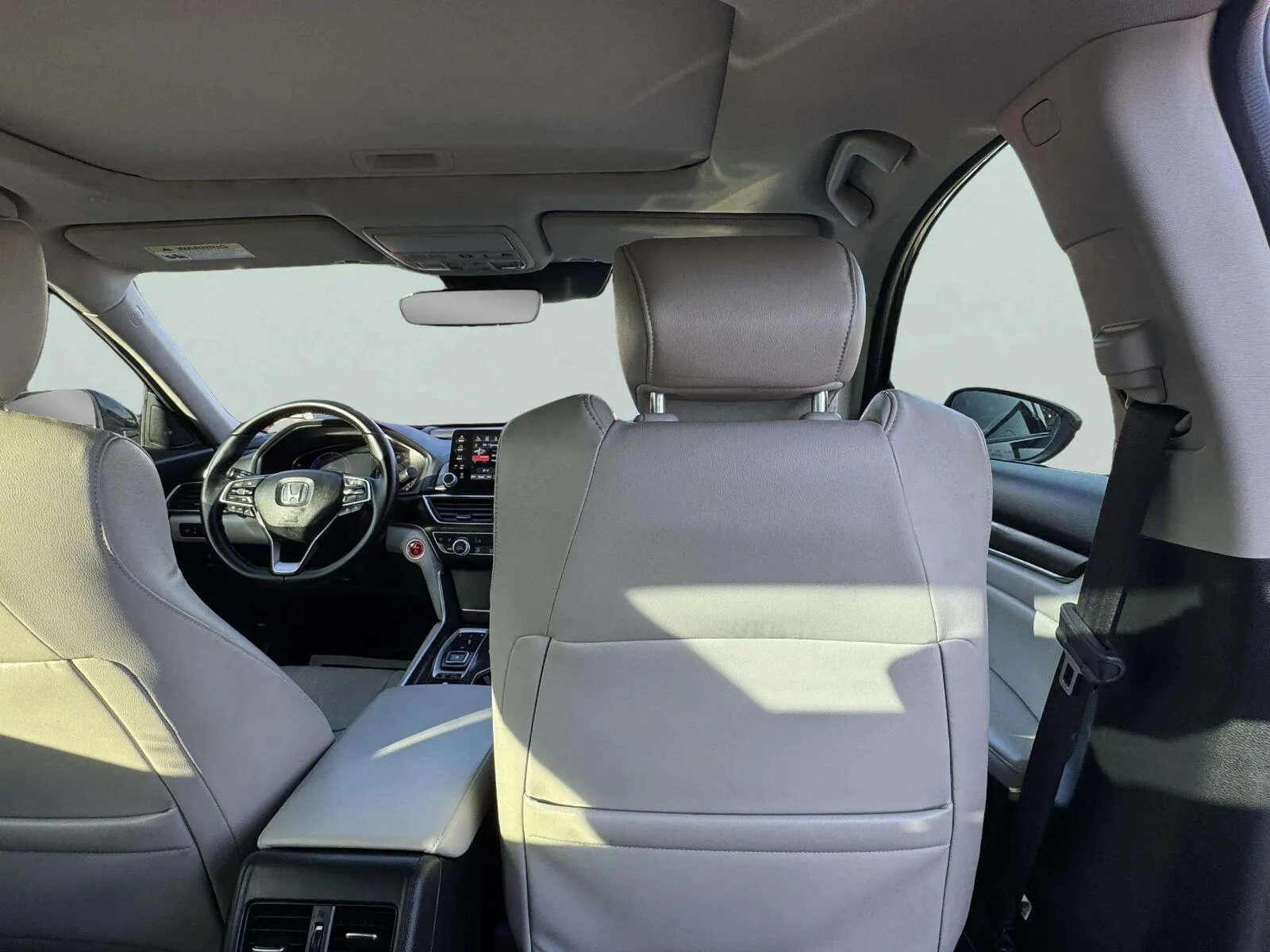Honda Accord photo 26