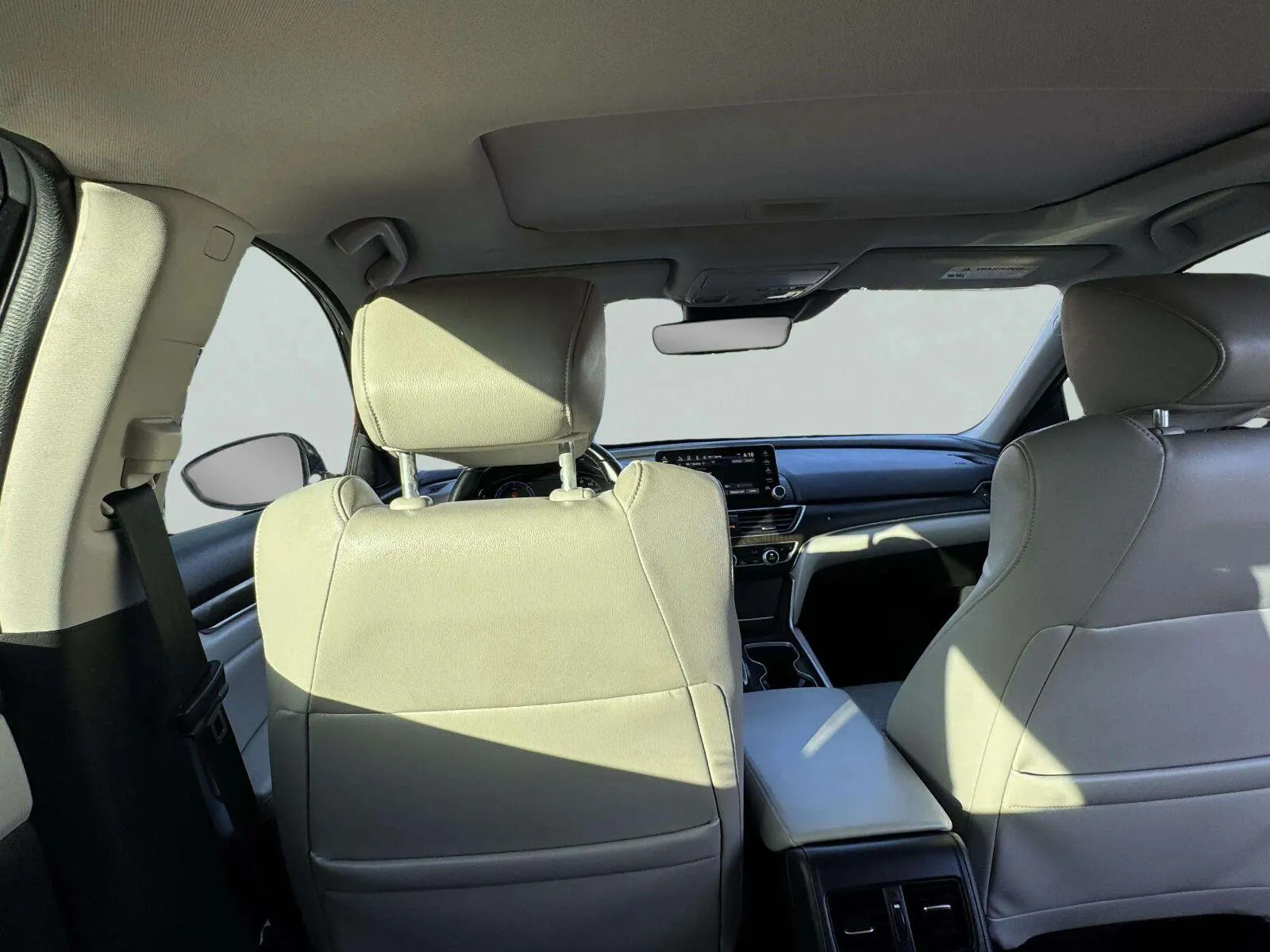 Honda Accord photo 28