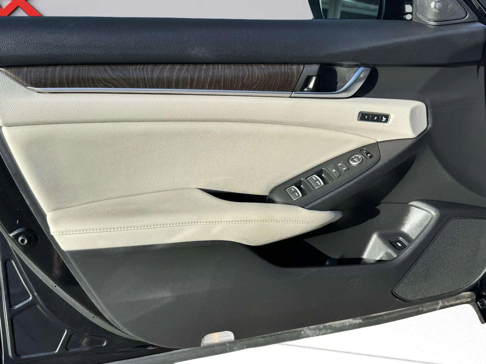 Honda Accord photo 40