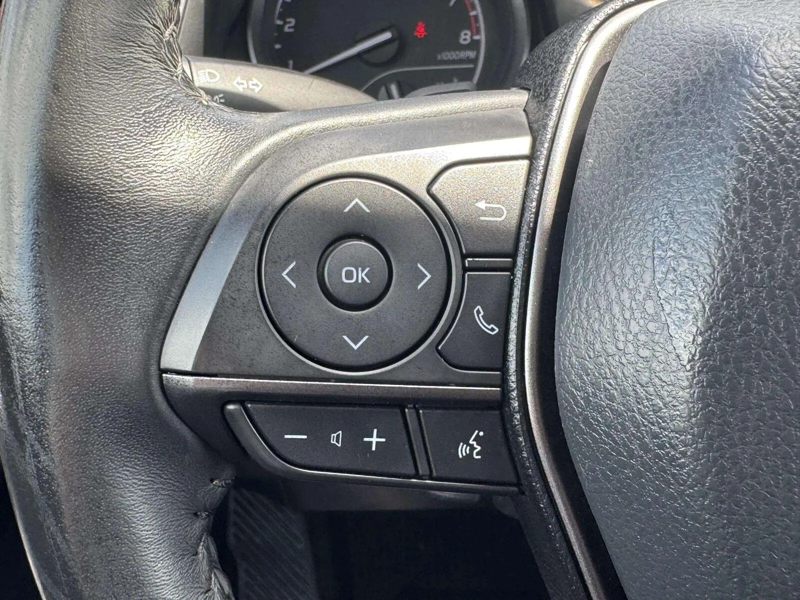 Toyota Camry photo 17