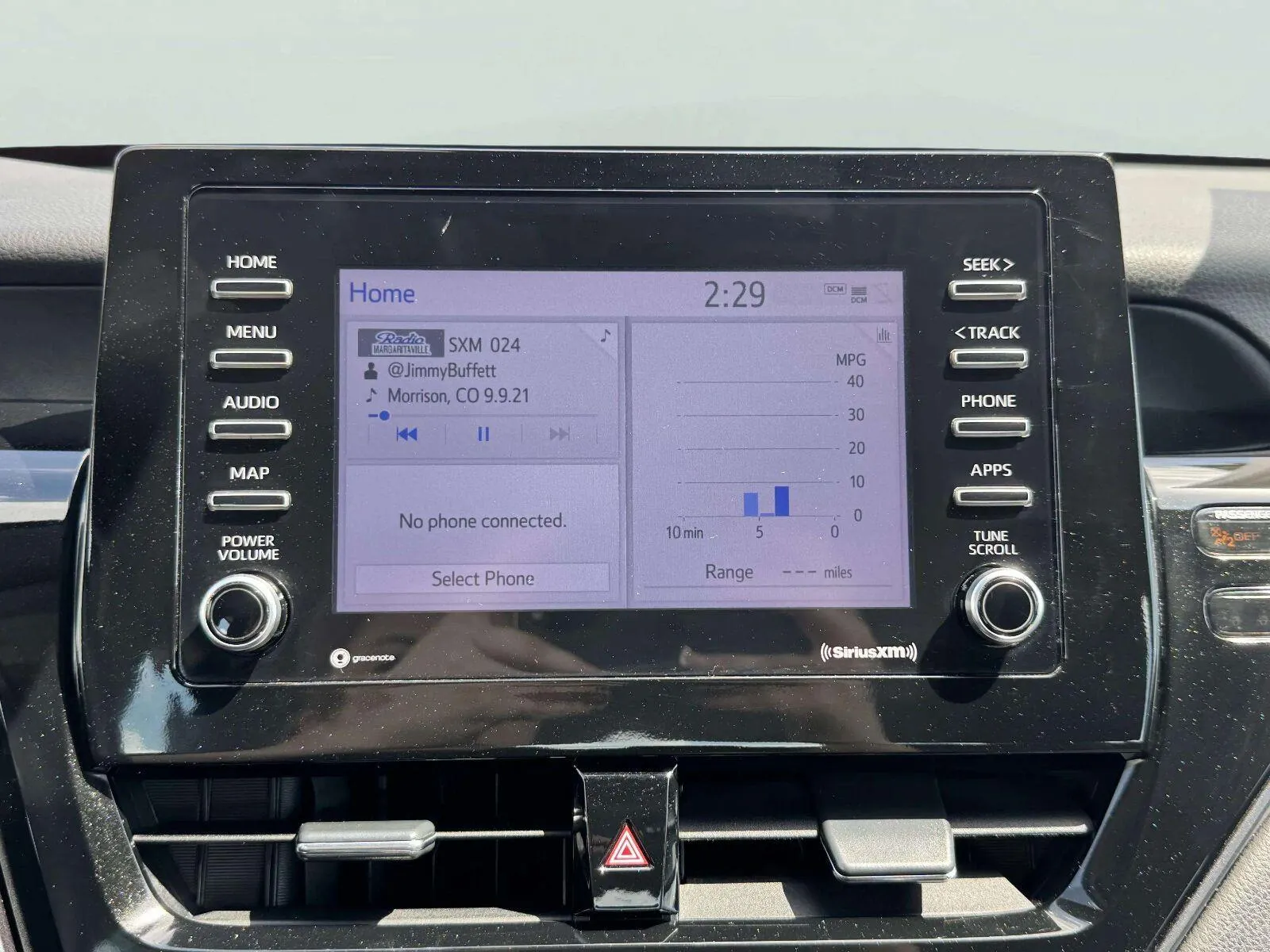 Toyota Camry photo 21