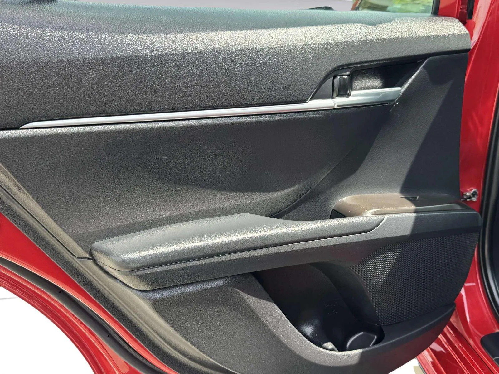 Toyota Camry photo 25