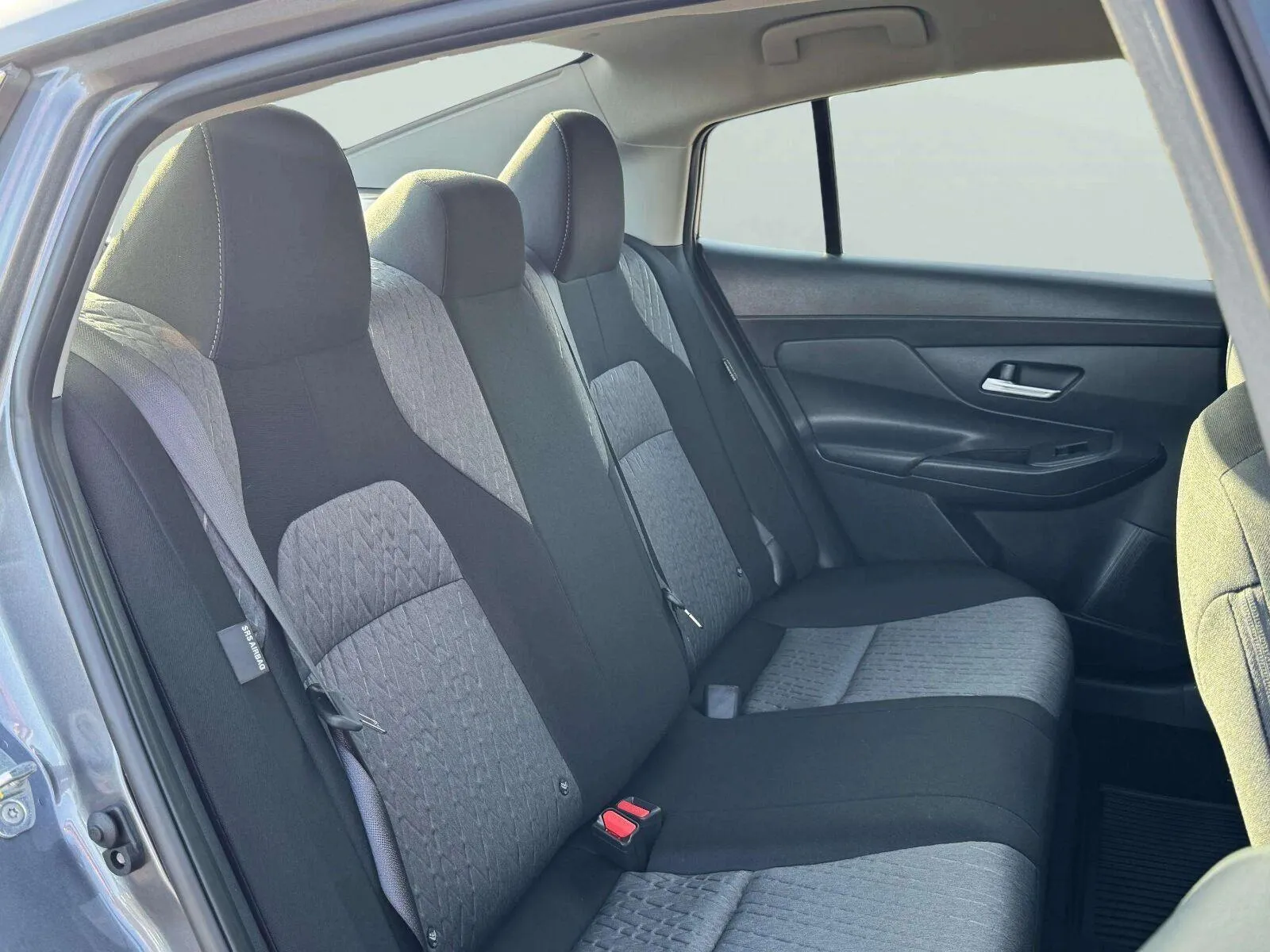 Nissan Sentra photo 29