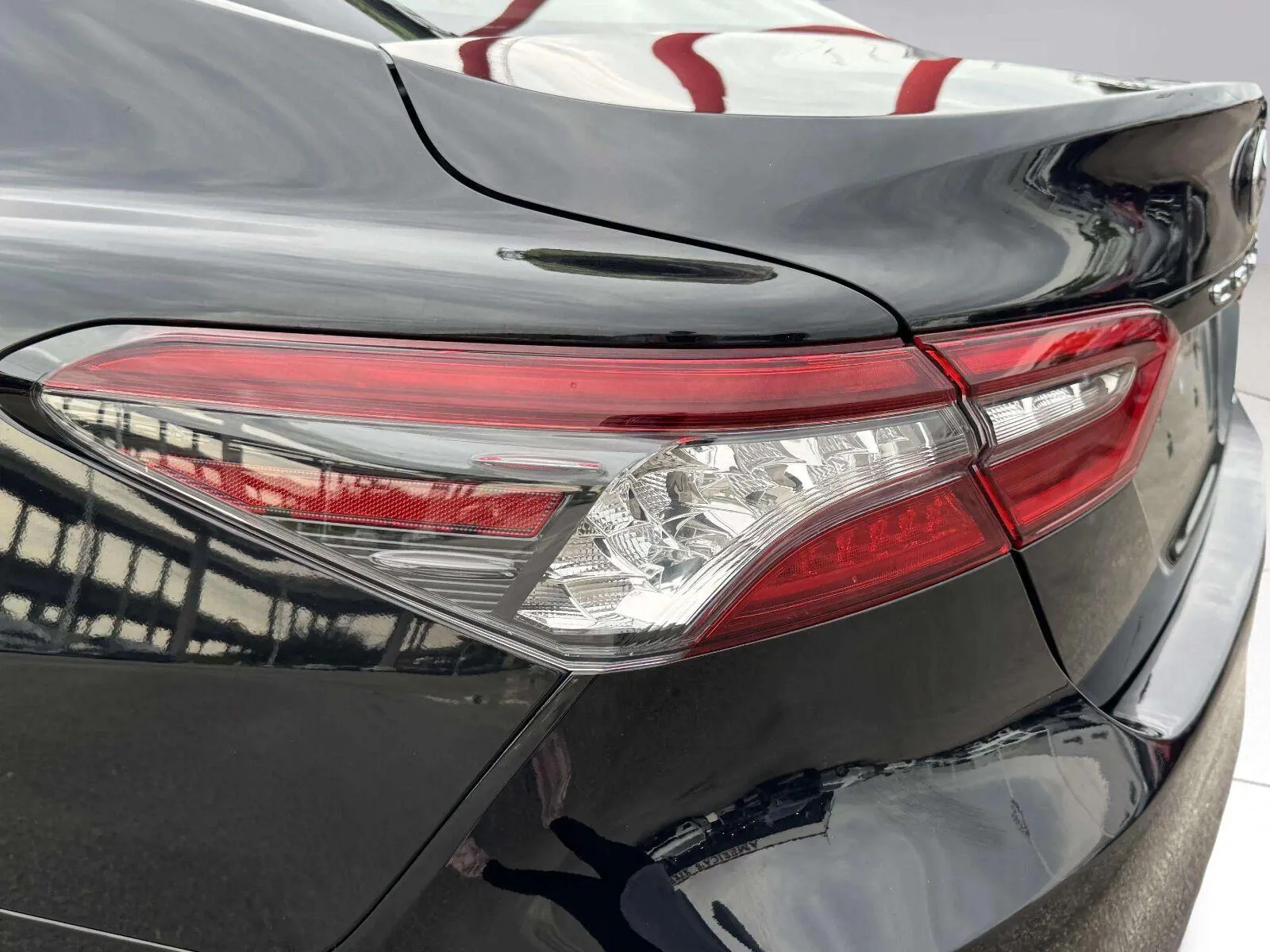 Toyota Camry photo 14