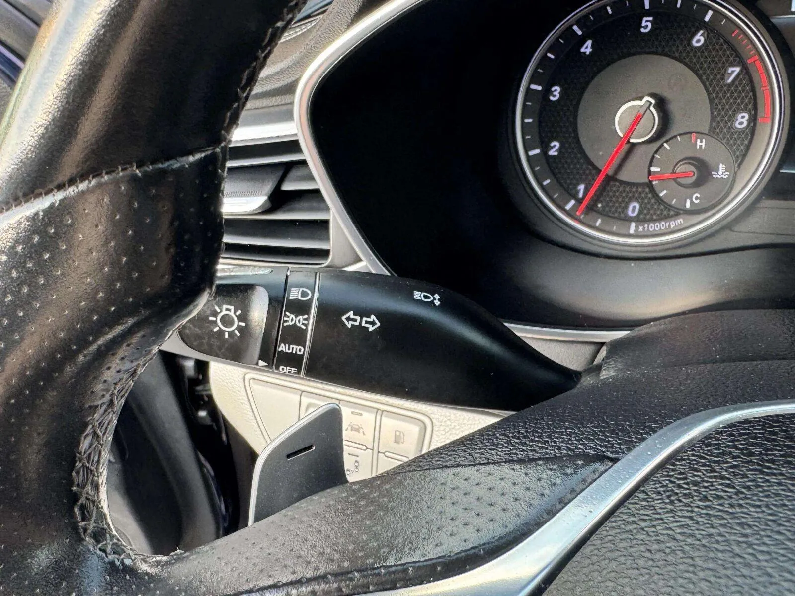 Genesis G70 photo 15