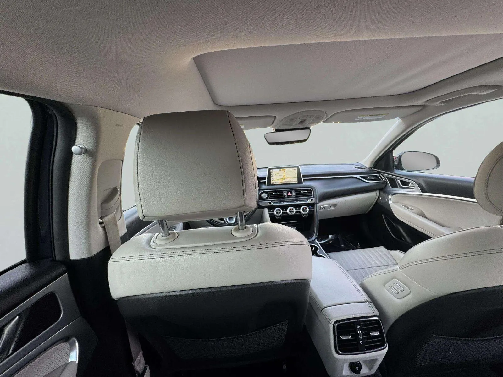 Genesis G70 photo 33