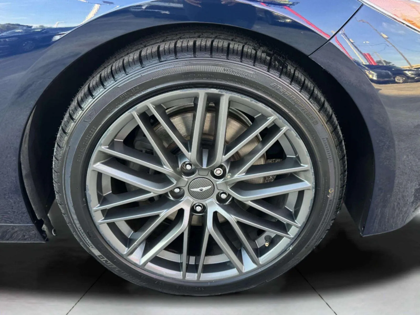 Genesis G70 photo 43