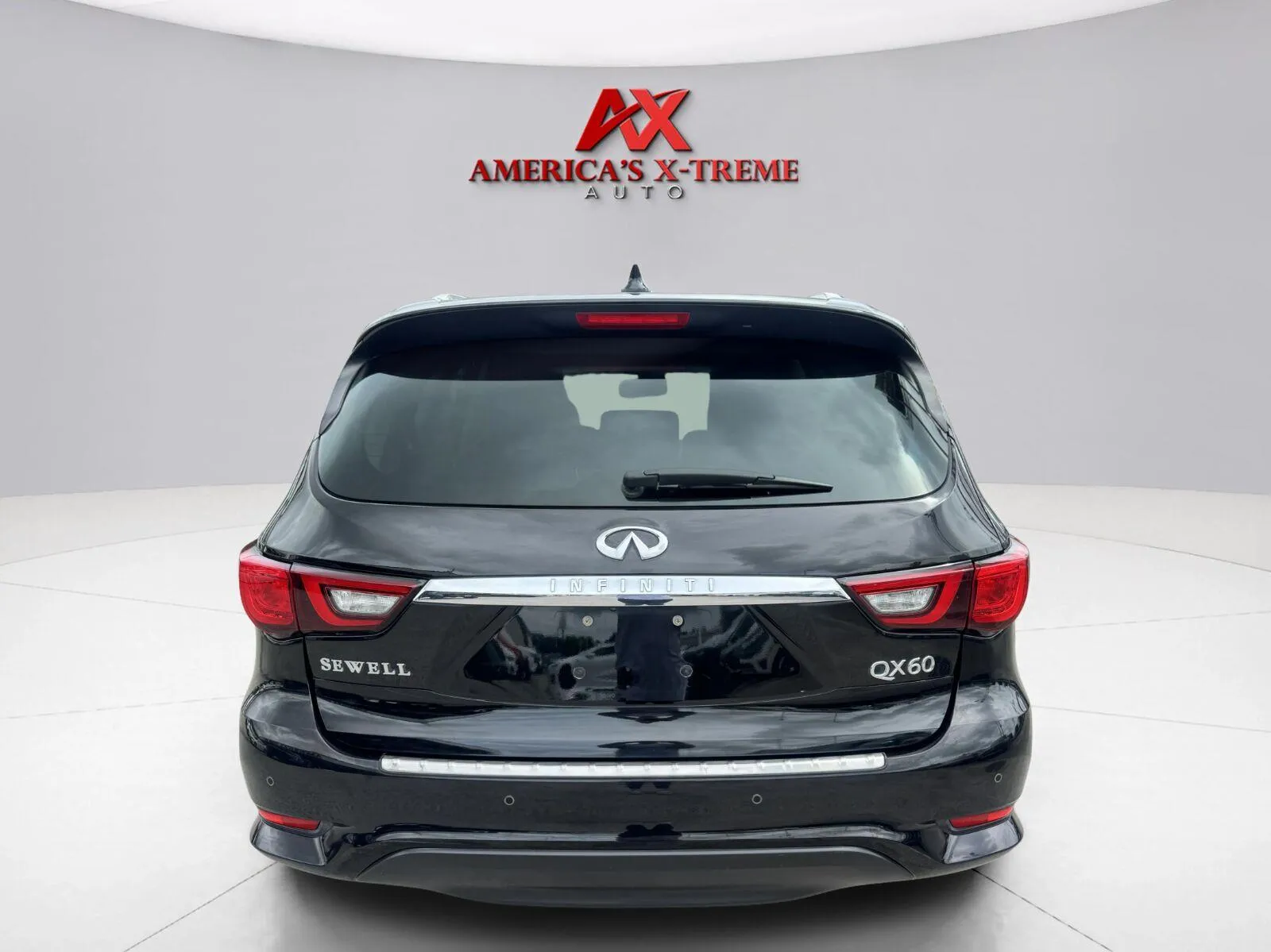 More photos of 2018 INFINITI QX60 Premium at America's Xtreme Auto Sales & Auto Repair | Luxury Used Cars & Trucks Dealership, TX