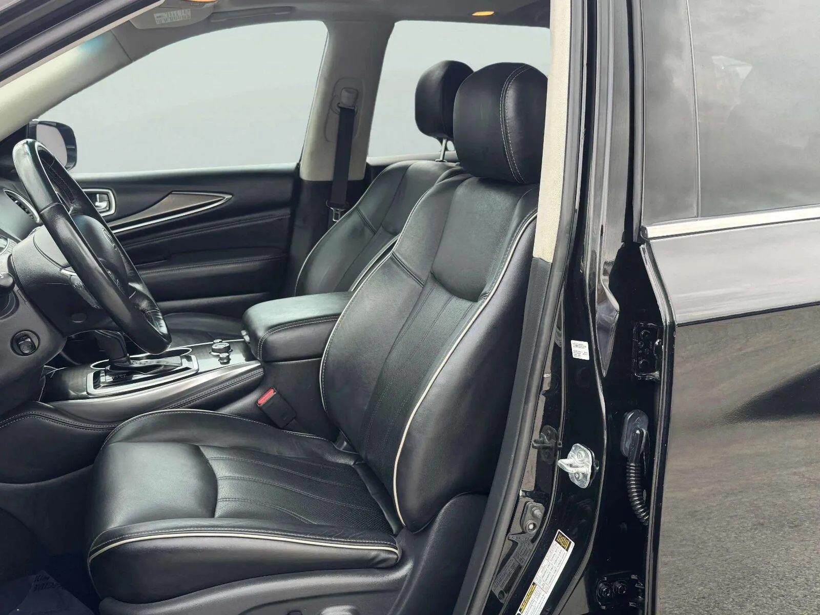 Infiniti QX60 photo 16