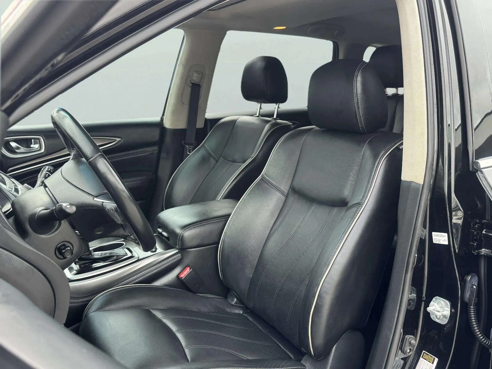 Infiniti QX60 photo 19