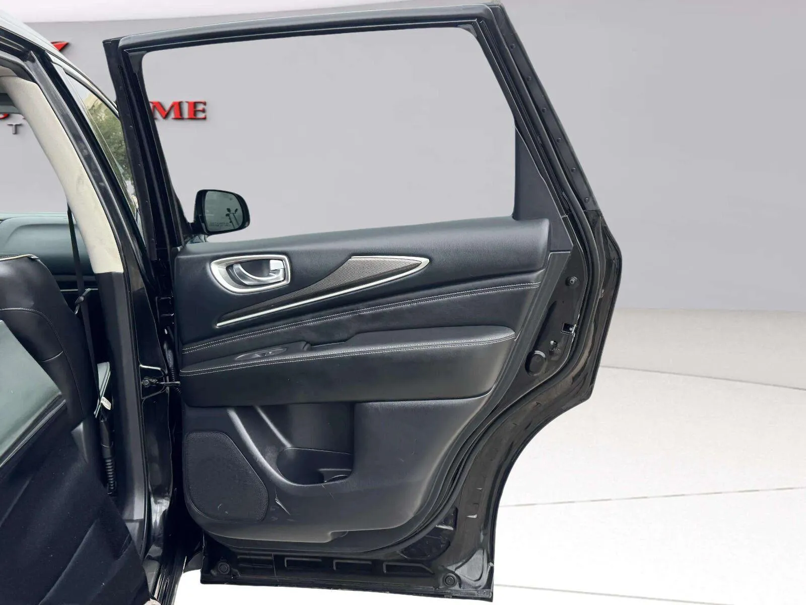 Infiniti QX60 photo 34