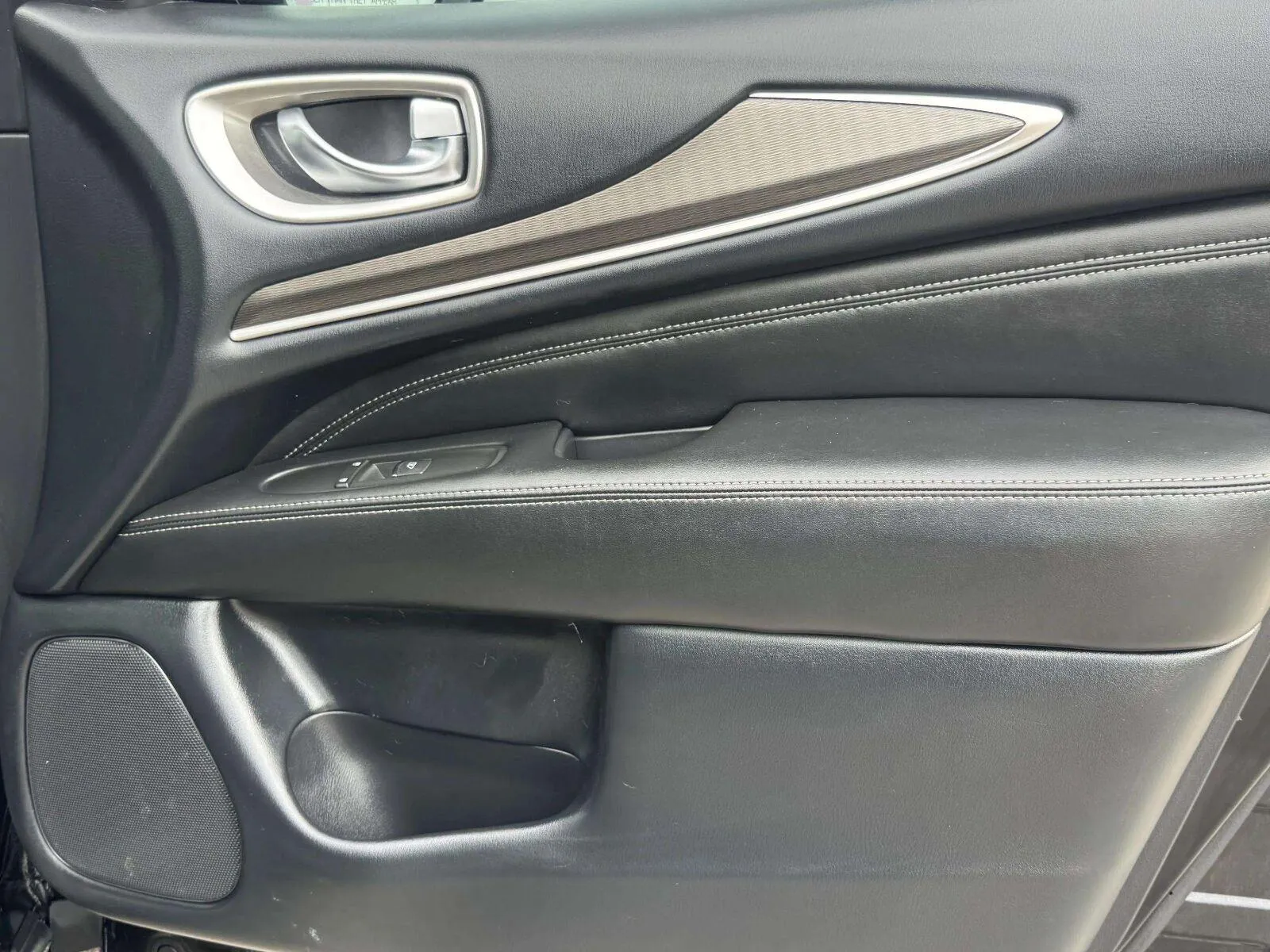 Infiniti QX60 photo 41