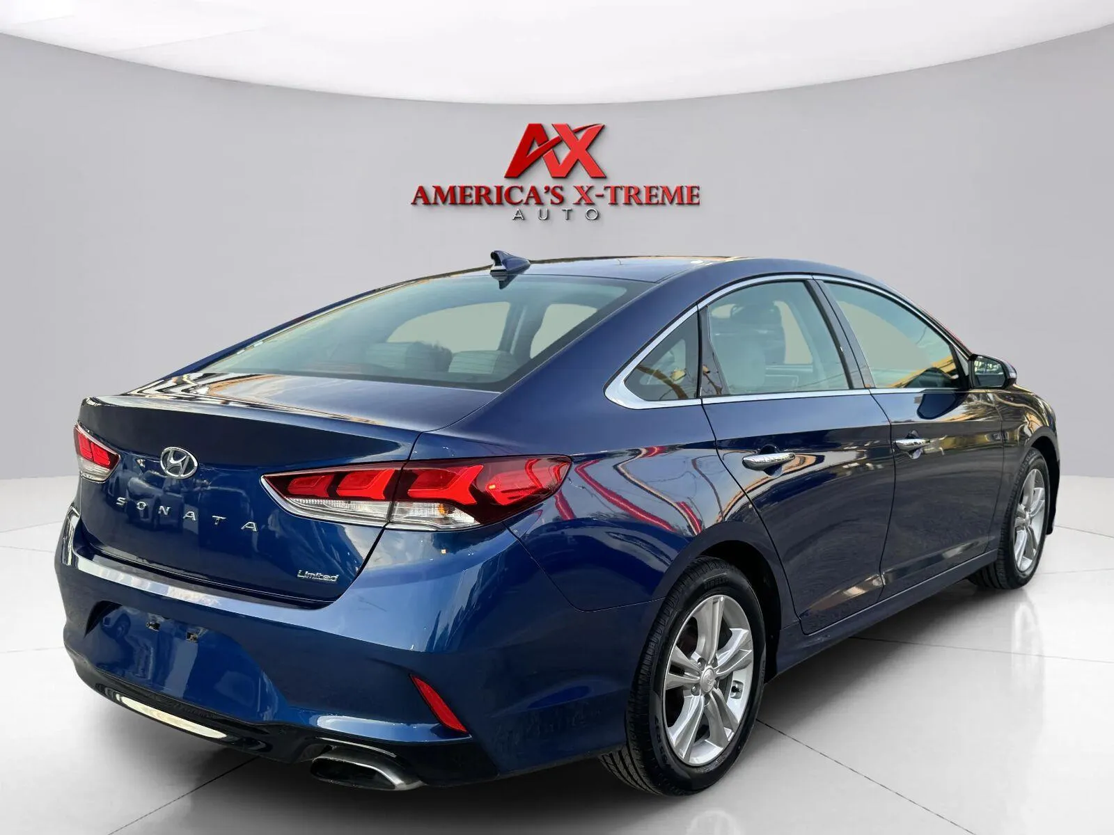 Hyundai Sonata photo 6