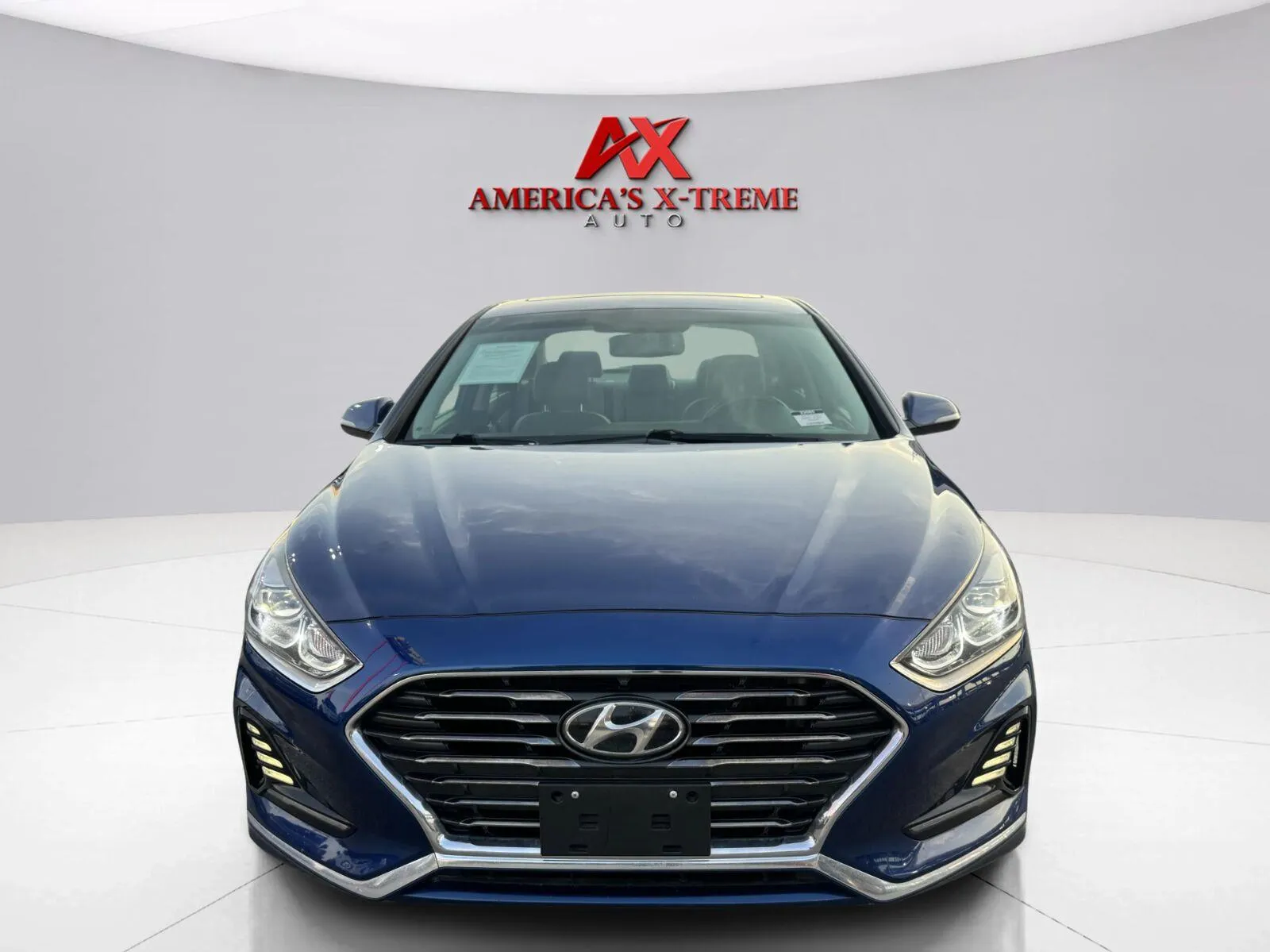 Hyundai Sonata photo 9