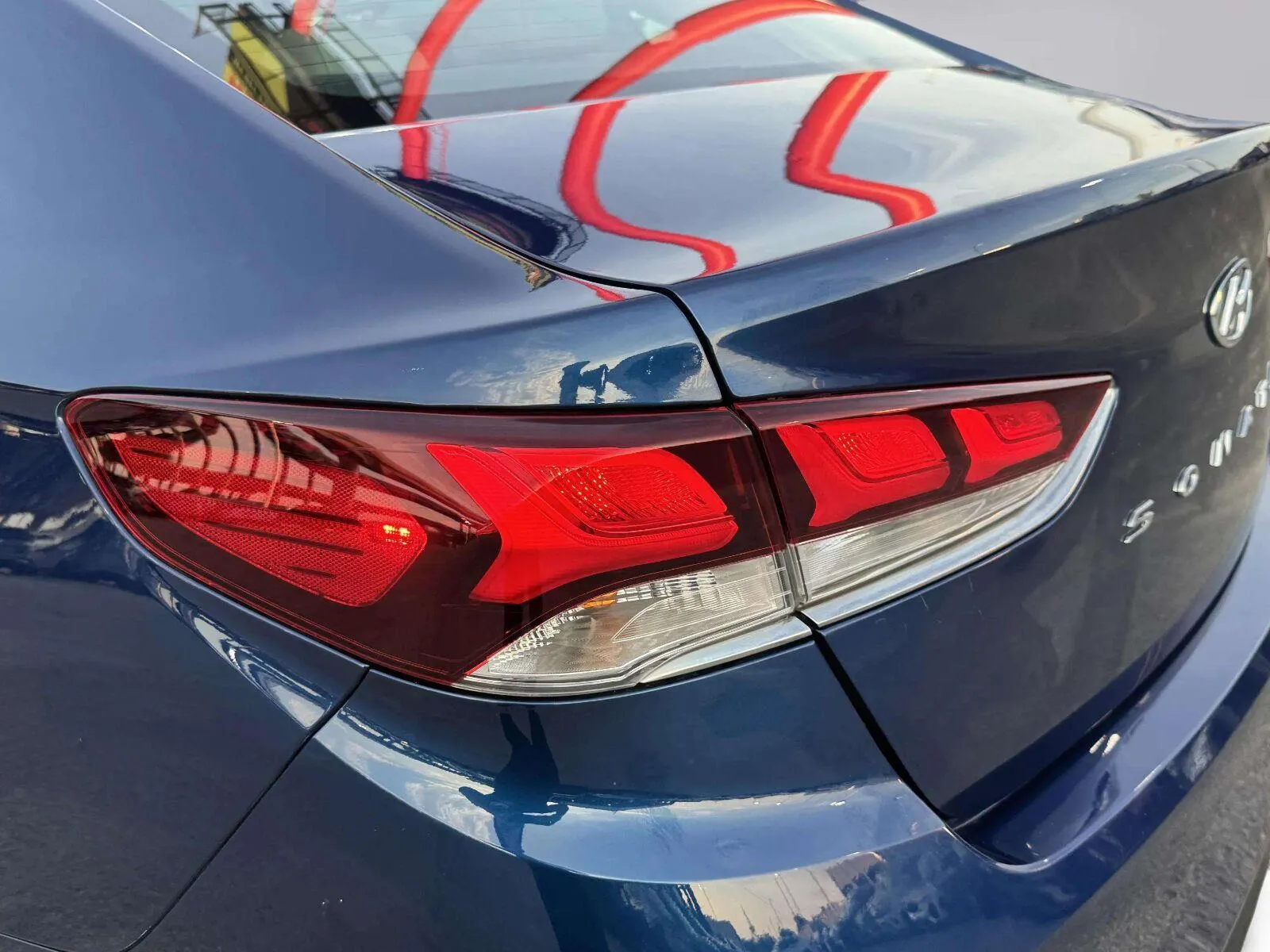 Hyundai Sonata photo 14