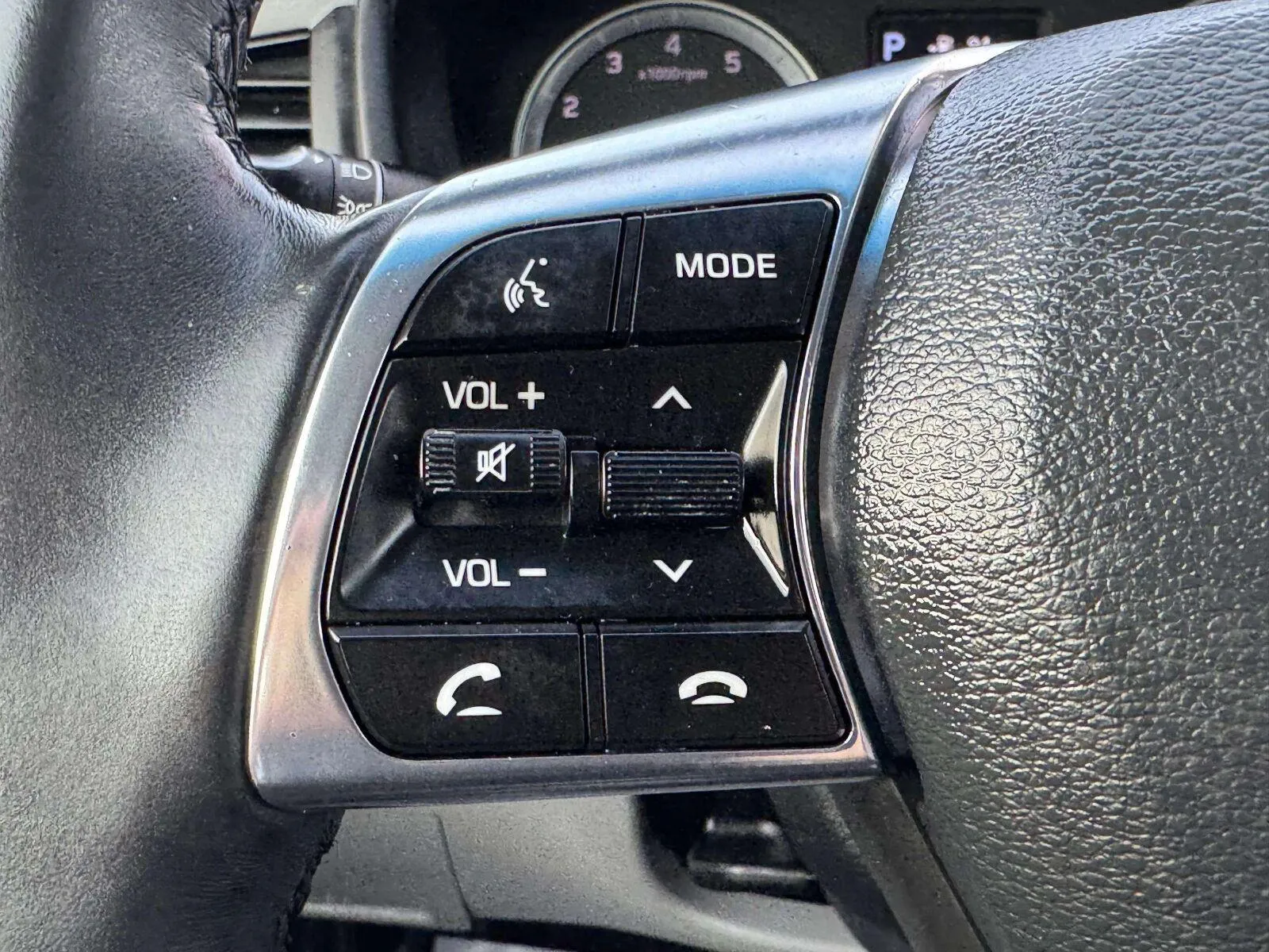 Hyundai Sonata photo 19