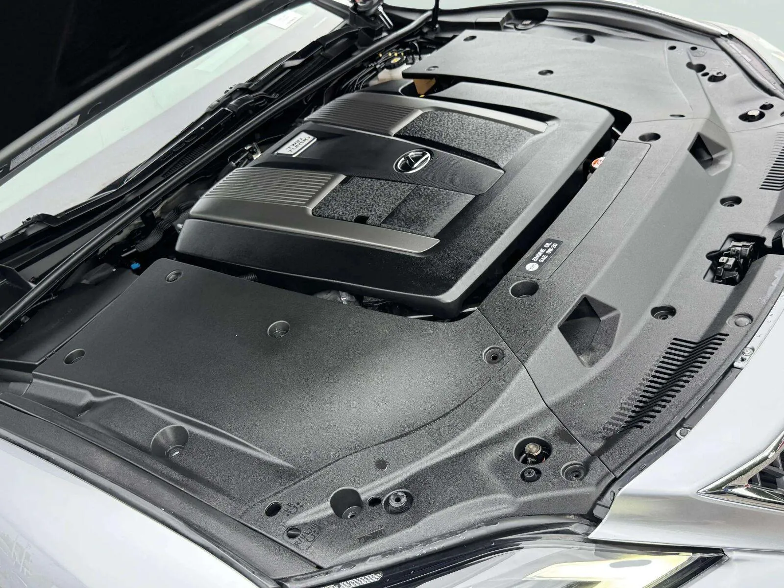 Lexus LS photo 51