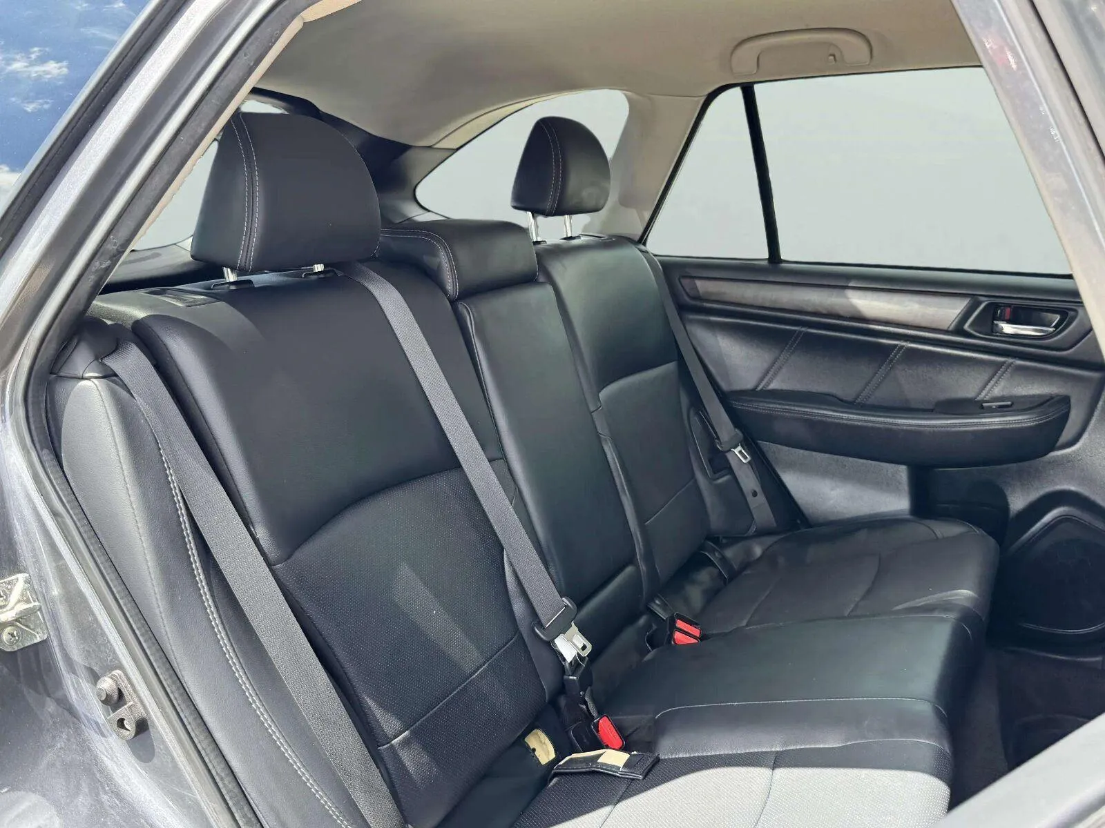 Subaru Outback photo 36